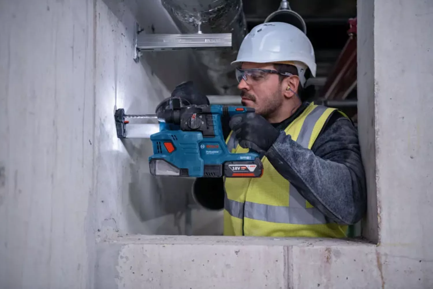 Bosch 3 Toolkit 18V 3-delige accu combiset (2x 5.0Ah + lader) in L-boxx
