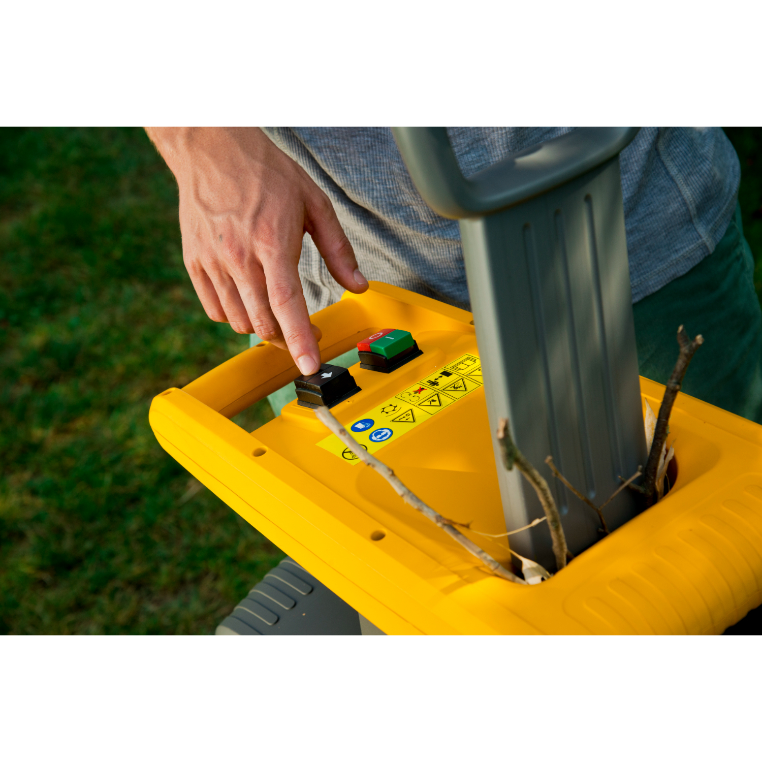 Stiga BIO SILENT 2500 Broyeur électrique - 2500W-image