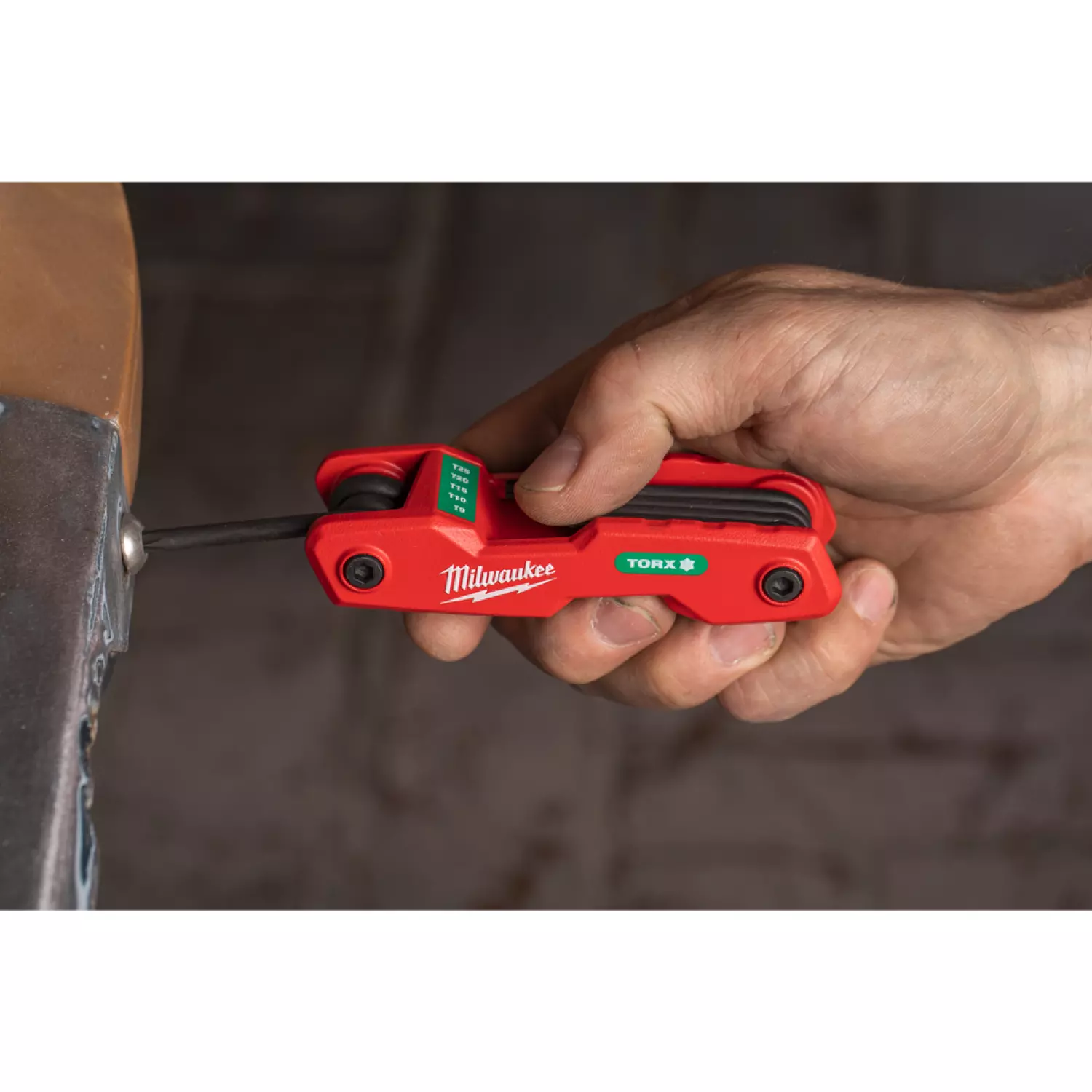 Milwaukee 4932480979 Jeu de clés Allen 8 pièces - Torx - T9-T40 - pliable-image