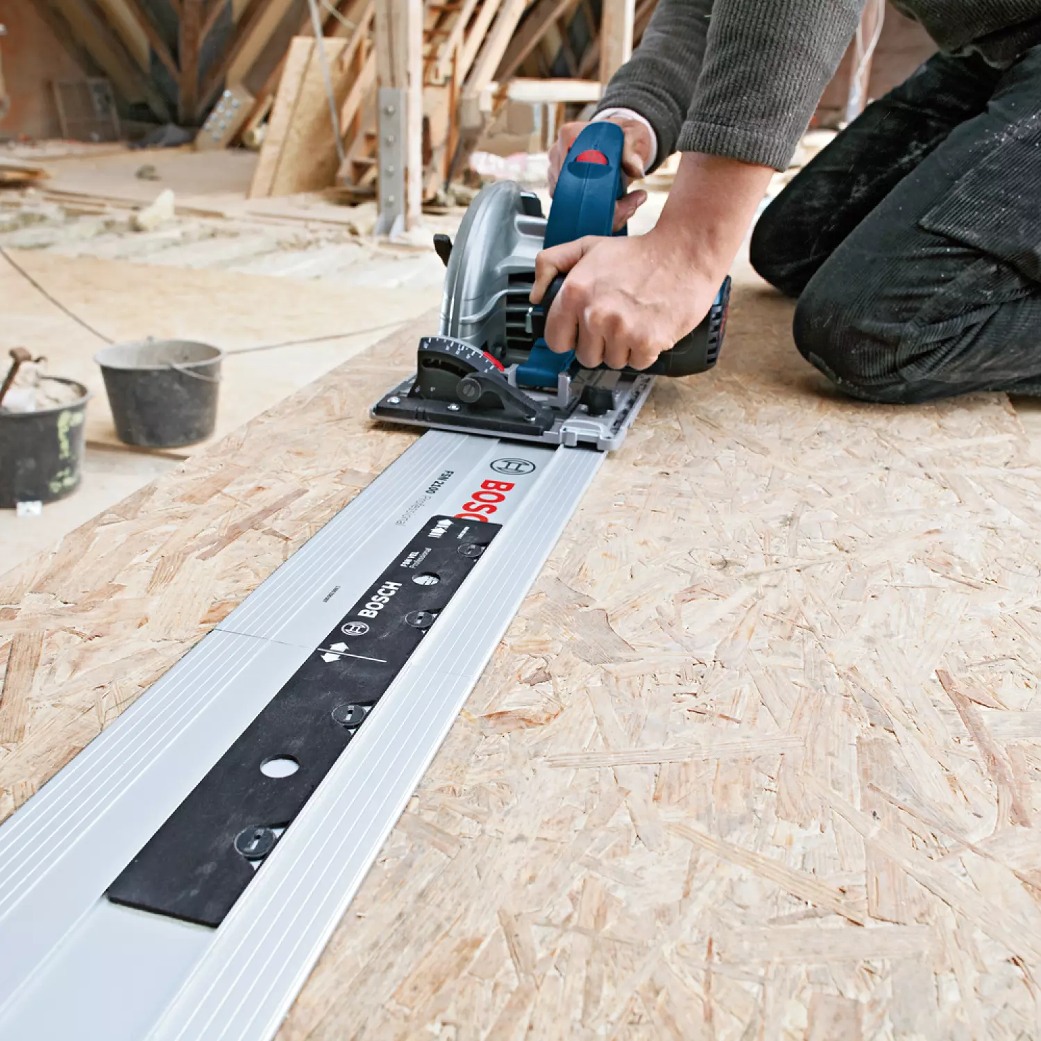 Bosch GKS 85 G Cirkelzaag in L-Boxx - 2200W - 235mm-image