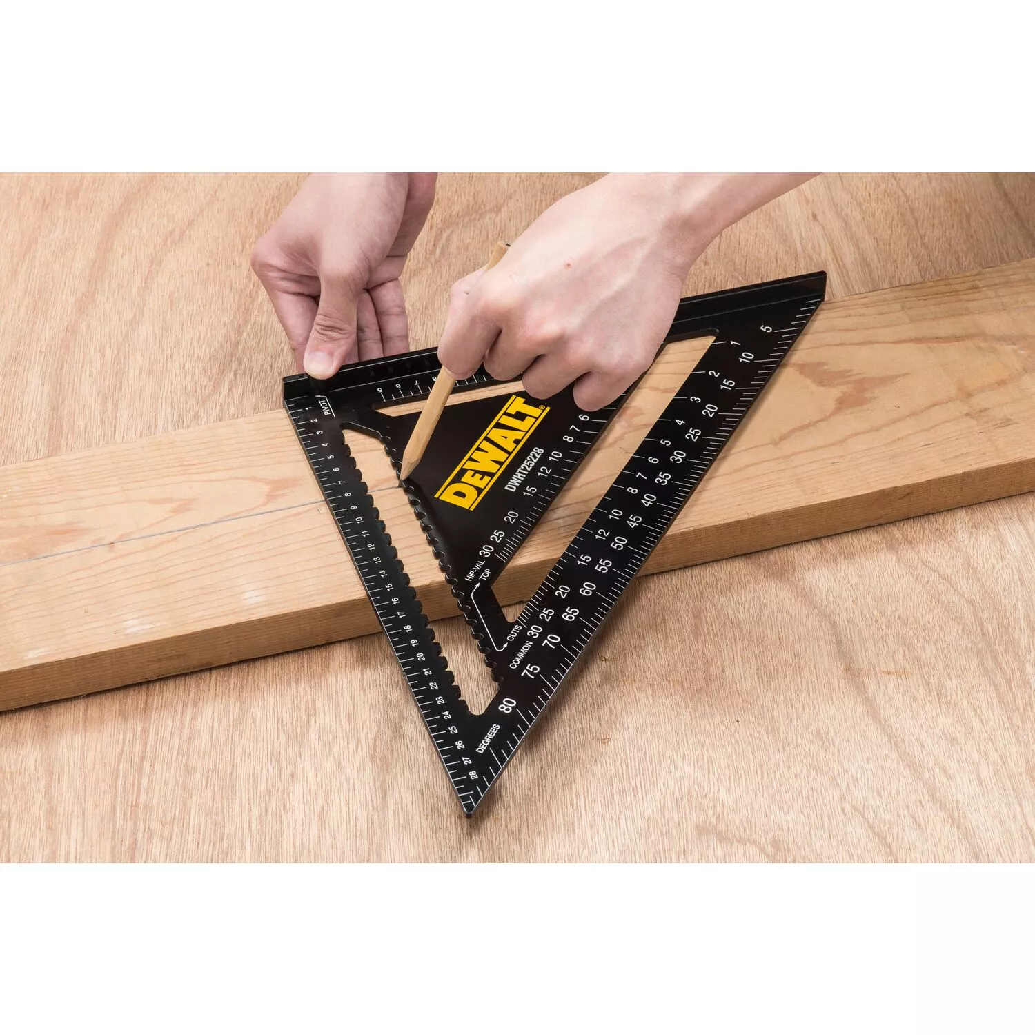 DeWALT DWHT25228-0 Jeu de triangles de construction polyvalents - 30 cm-image