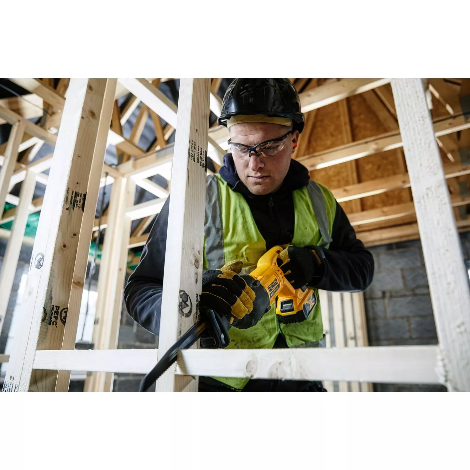 DeWALT DCS380N Scie sabre sans fil 18V XR Li-Ion (machine seule)-image