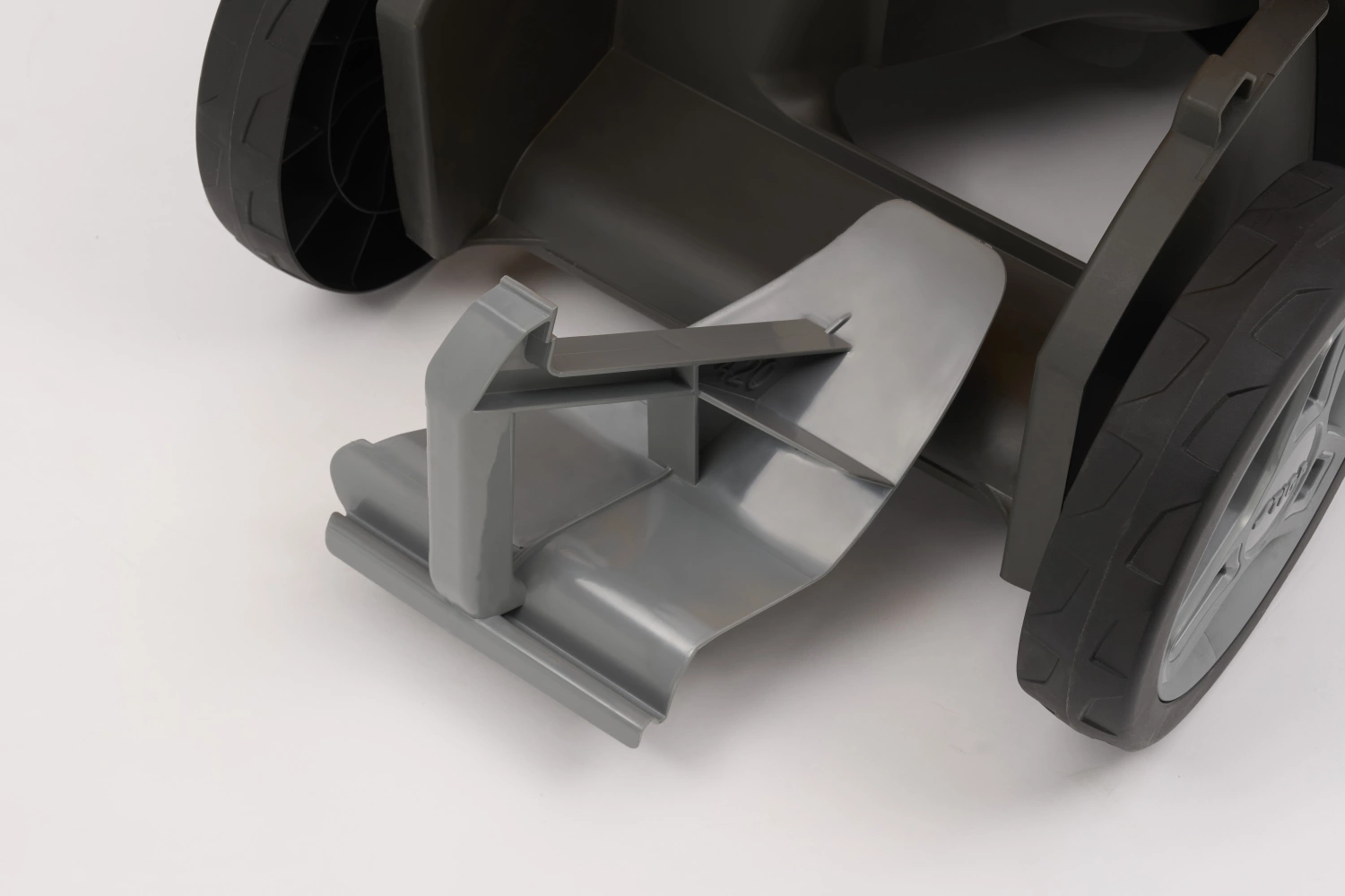 Stiga COMBI 344e Kit Accu tondeuse à conducteur marchant (1x 5.0Ah) - 42cm - 3-en-1-image