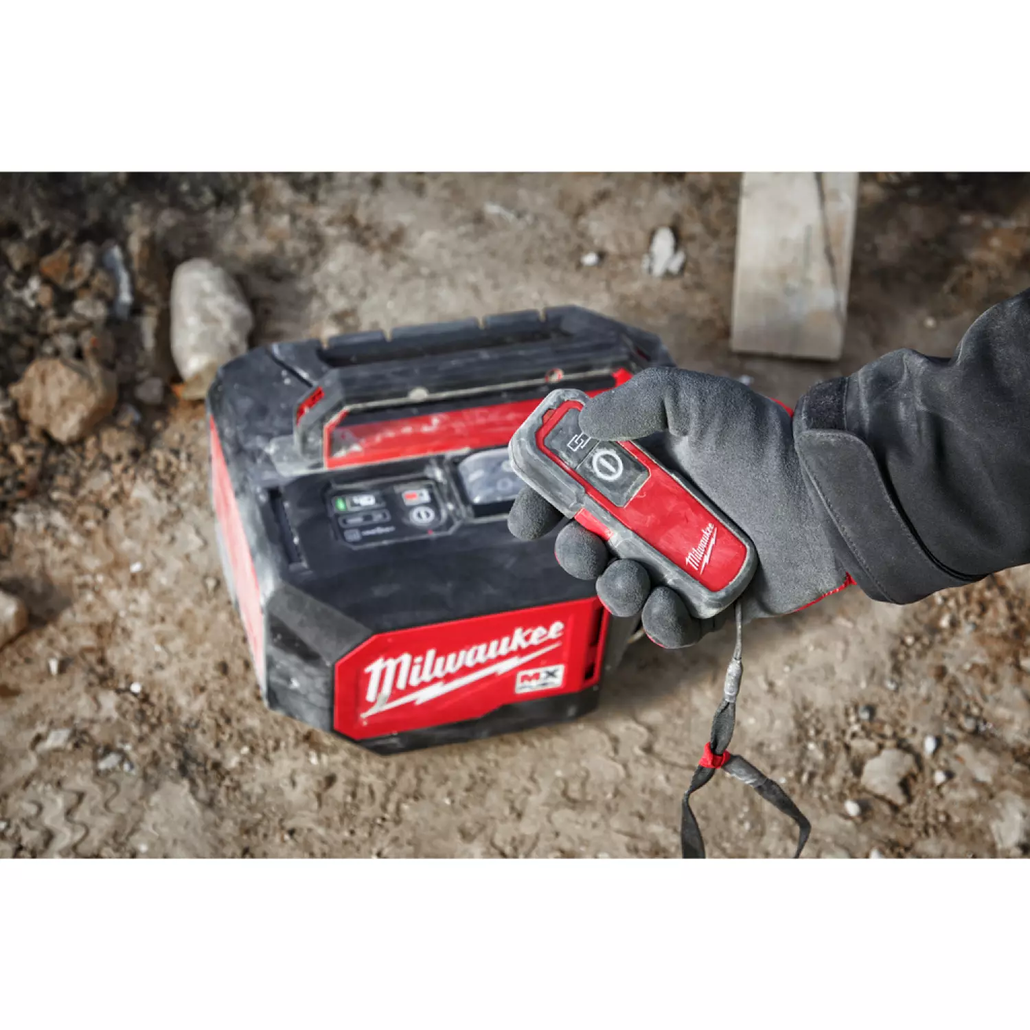 Milwaukee MXF CV BC-602 MX Fuel ensemble de vibreur de béton compact à batterie (2x batterie 6.0Ah)-image