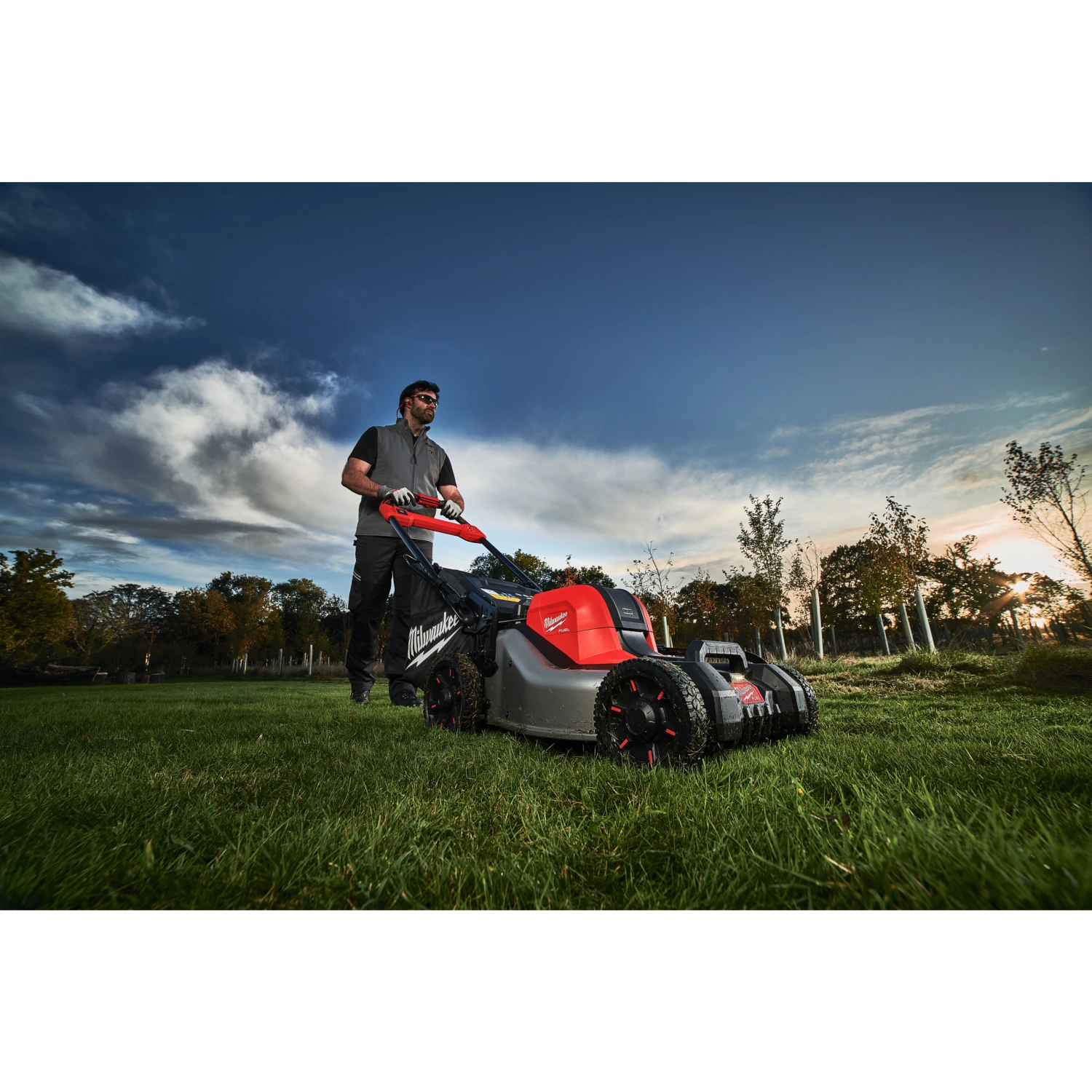 Milwaukee M18 F2LM46-0 grasmaaier (2x18v) - 46cm-image