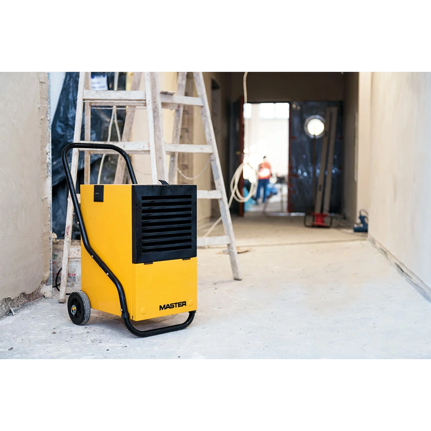 Master DH752 Industriële Luchtontvochtiger - 900W - 47L/24h-image