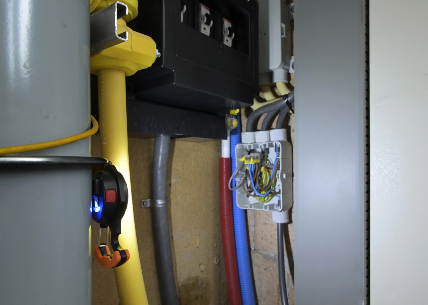 Bailey RoBust LED Keyring 5W 500lm Wit + Rood IP44 5V-image