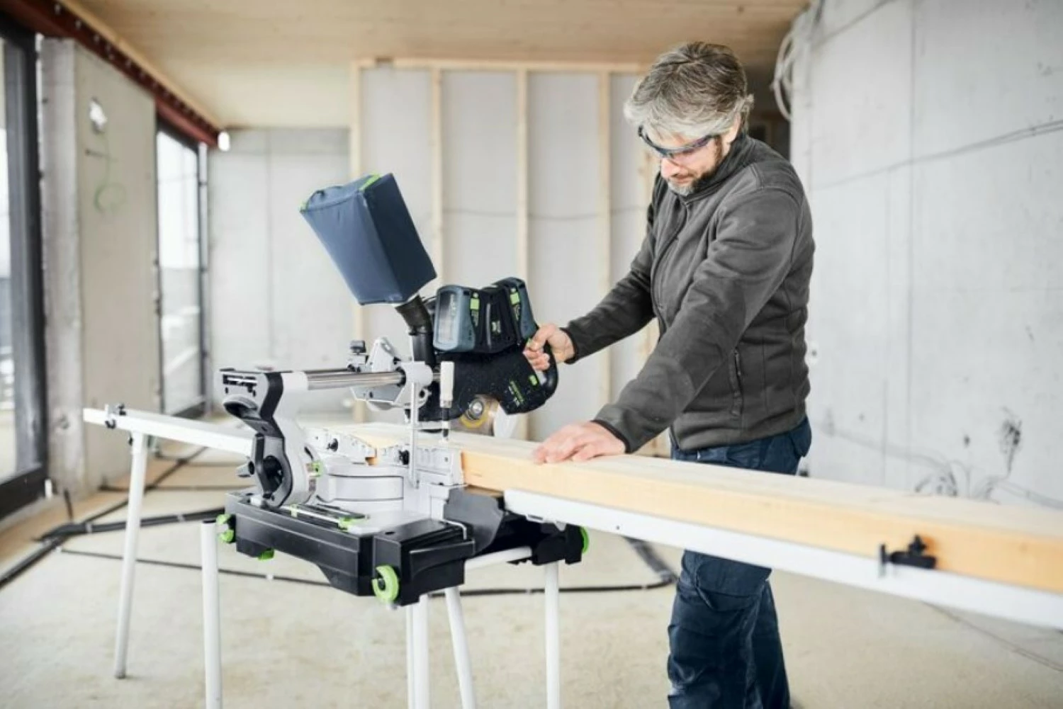 Festool KSC 60 EB 5,0 I-UG-Set KAPEX 2x18V Accu-afkortzaag set (2x 5.0Ah accu) met onderstel-image