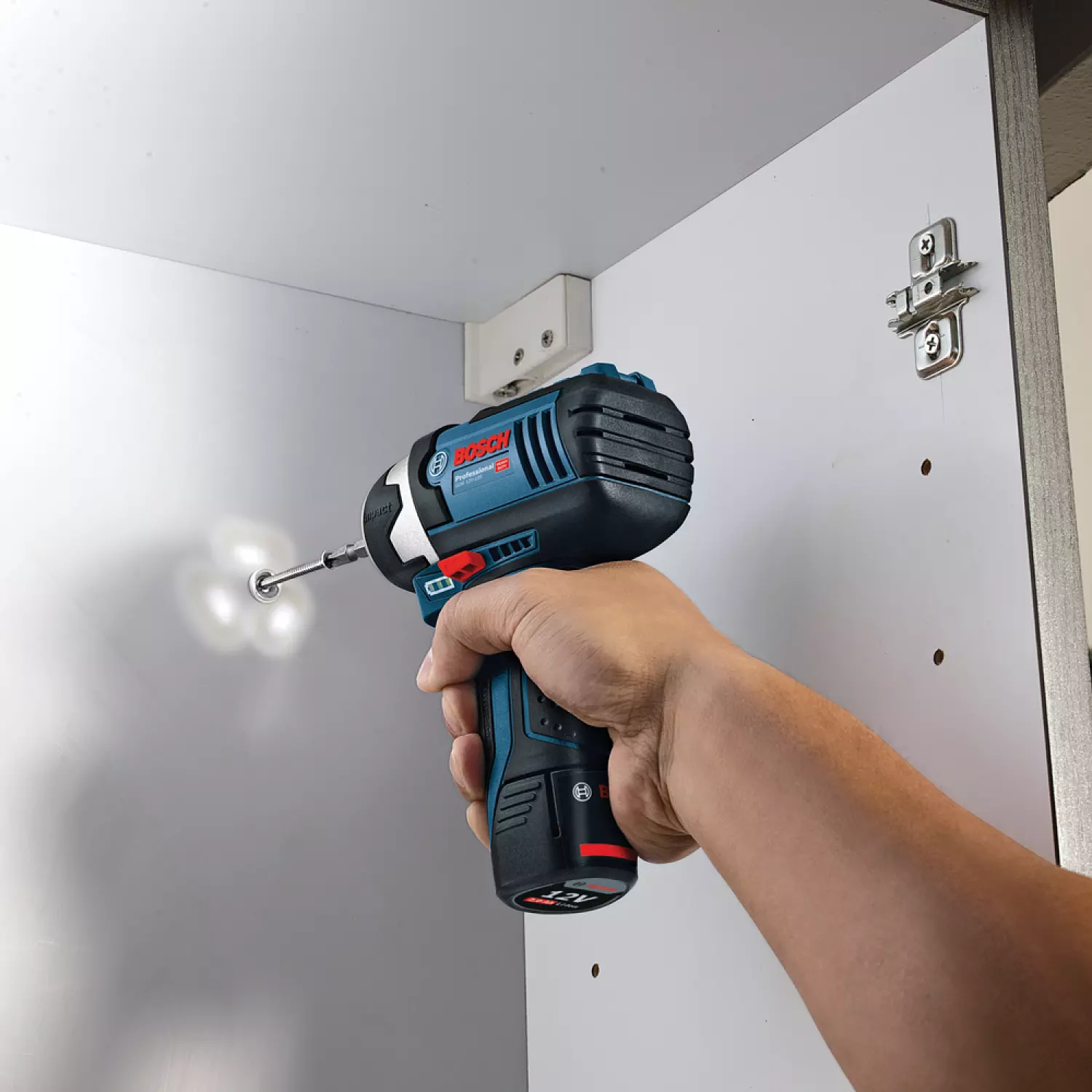 Bosch 06019A6906 - Visseuse à chocs sans fil GDR 12V-105 C&G - machine seule-image