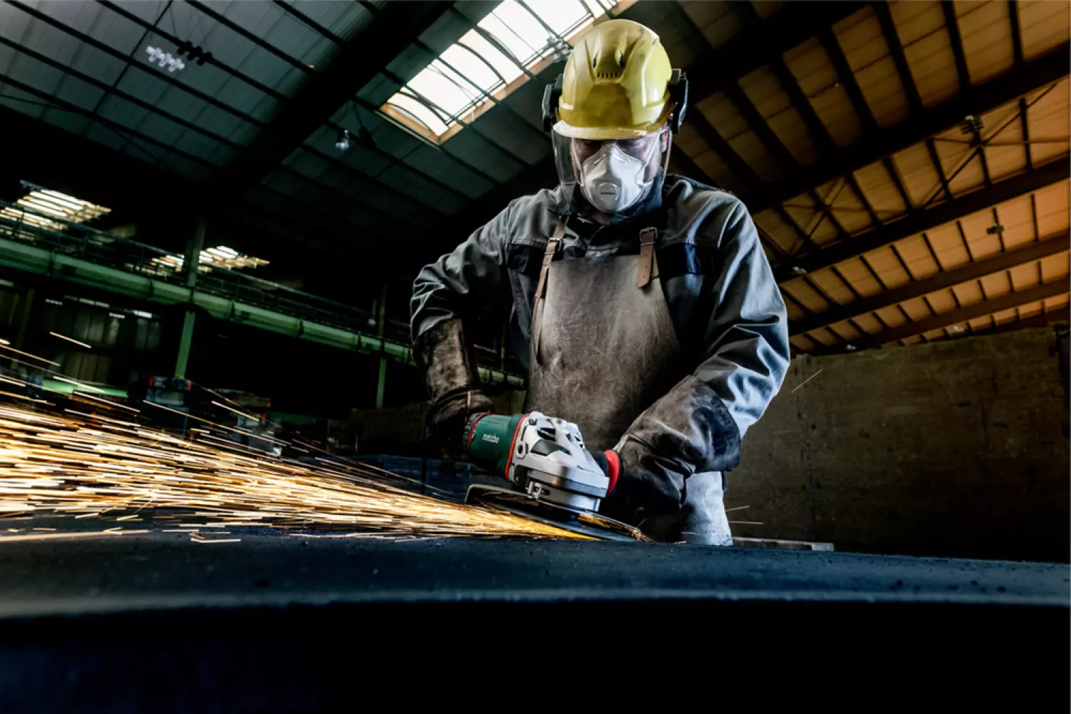 Metabo WE 24-230 MVT Haakse slijper - 2400W - 230mm-image