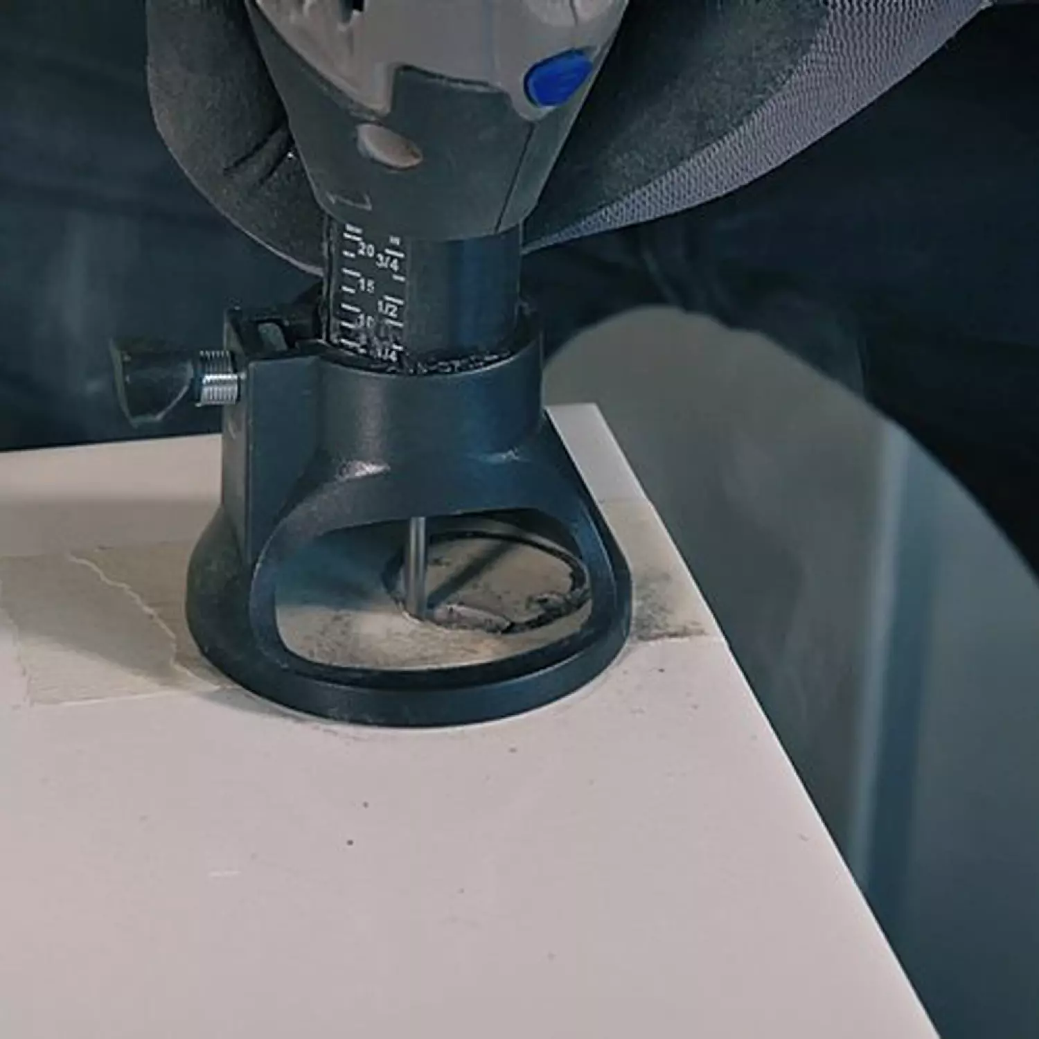 Dremel 565 4-Piece Multifunction Router Set-image