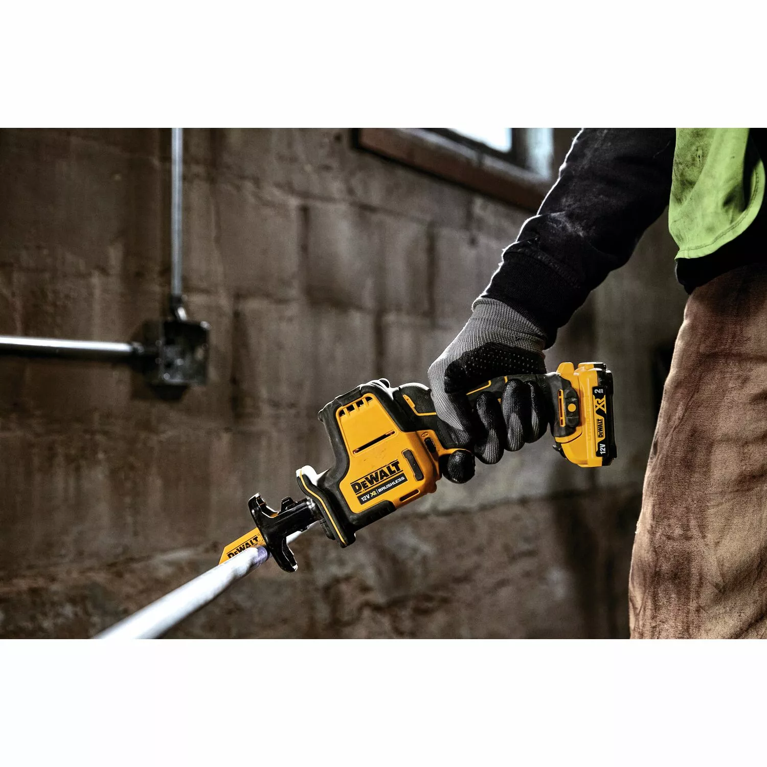 DeWALT DCS312D2-QW 12V Li-ion XR accu compacte reciprozaag set (2x 2.0Ah) in TSTAK - koolborstelloos-image