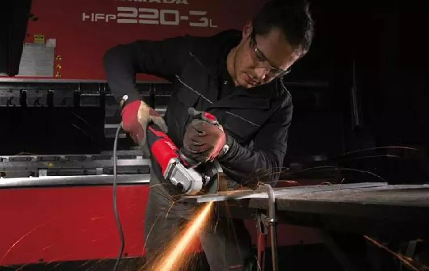 Milwaukee AGV 15-125 XE Meuleuse d'angle - Ø Disque: 125mm - 1550W-image