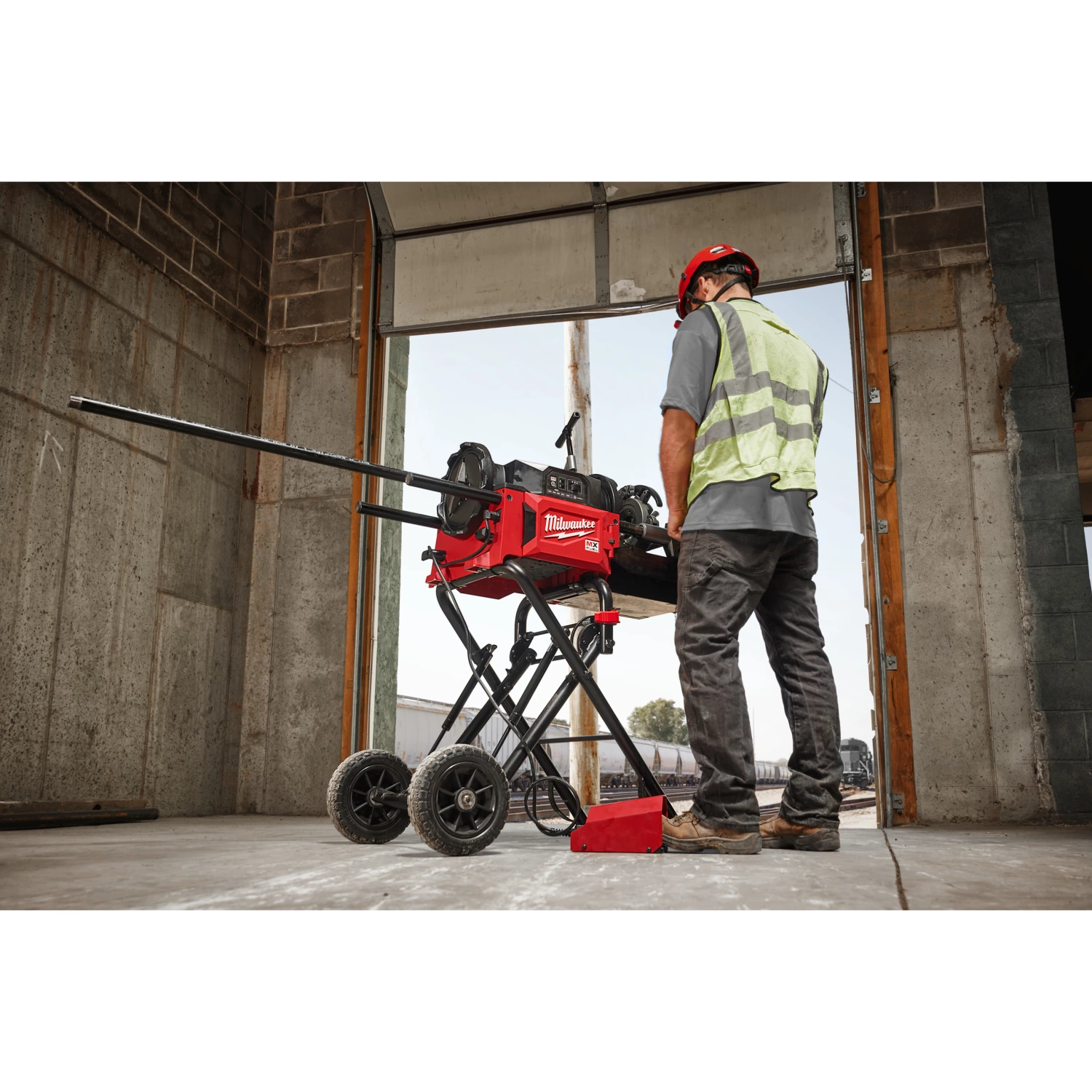 Milwaukee MXF PTR2-0 MX Fuel machine à fileter sans fil corps-image