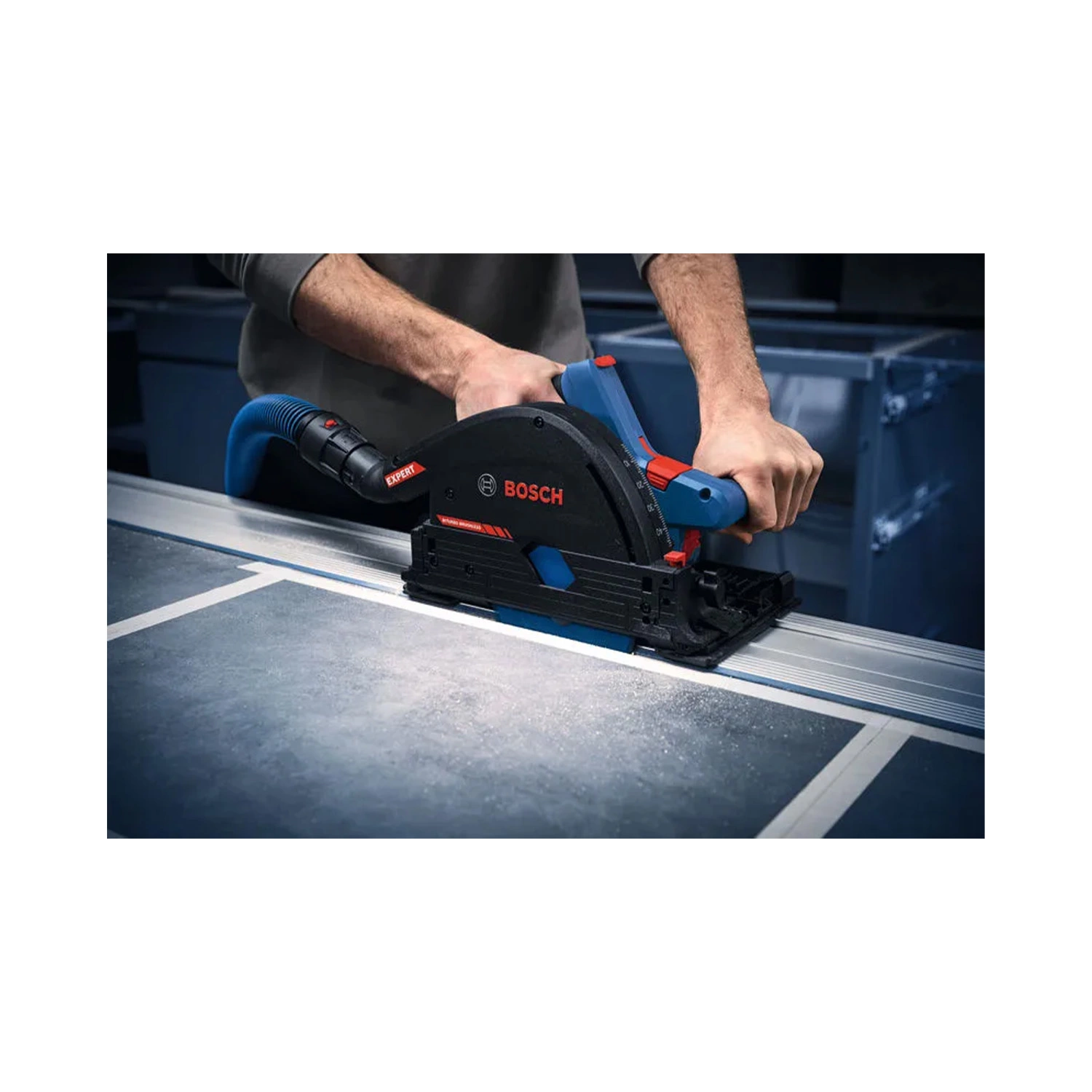 Bosch EXKT18V-52G : scie plongeante sans fil 18 V dans un coffret L-Boxx - 140 mm-image