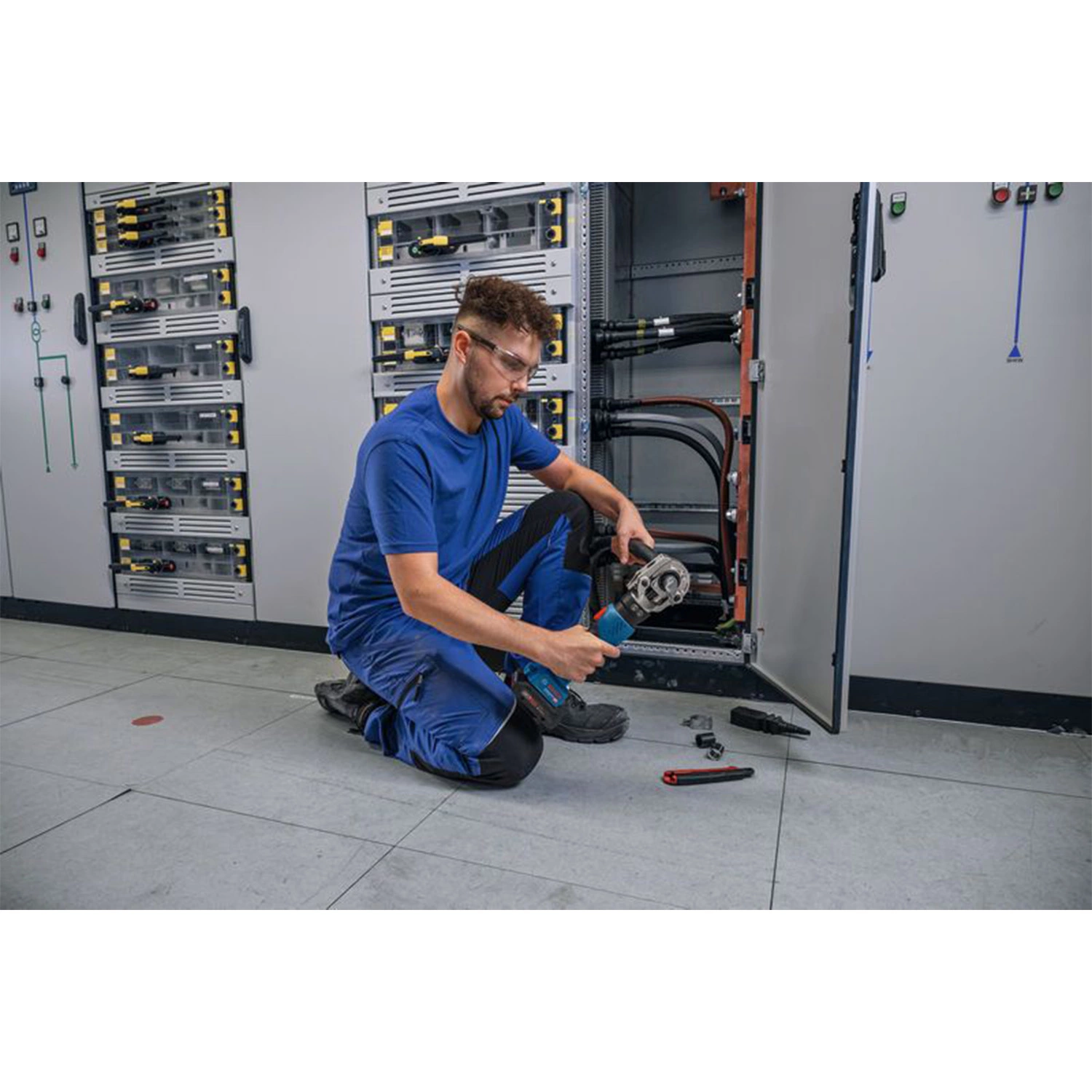 Bosch GPH 18V-60 18V batterie pince à sertir dans un coffret XL-image