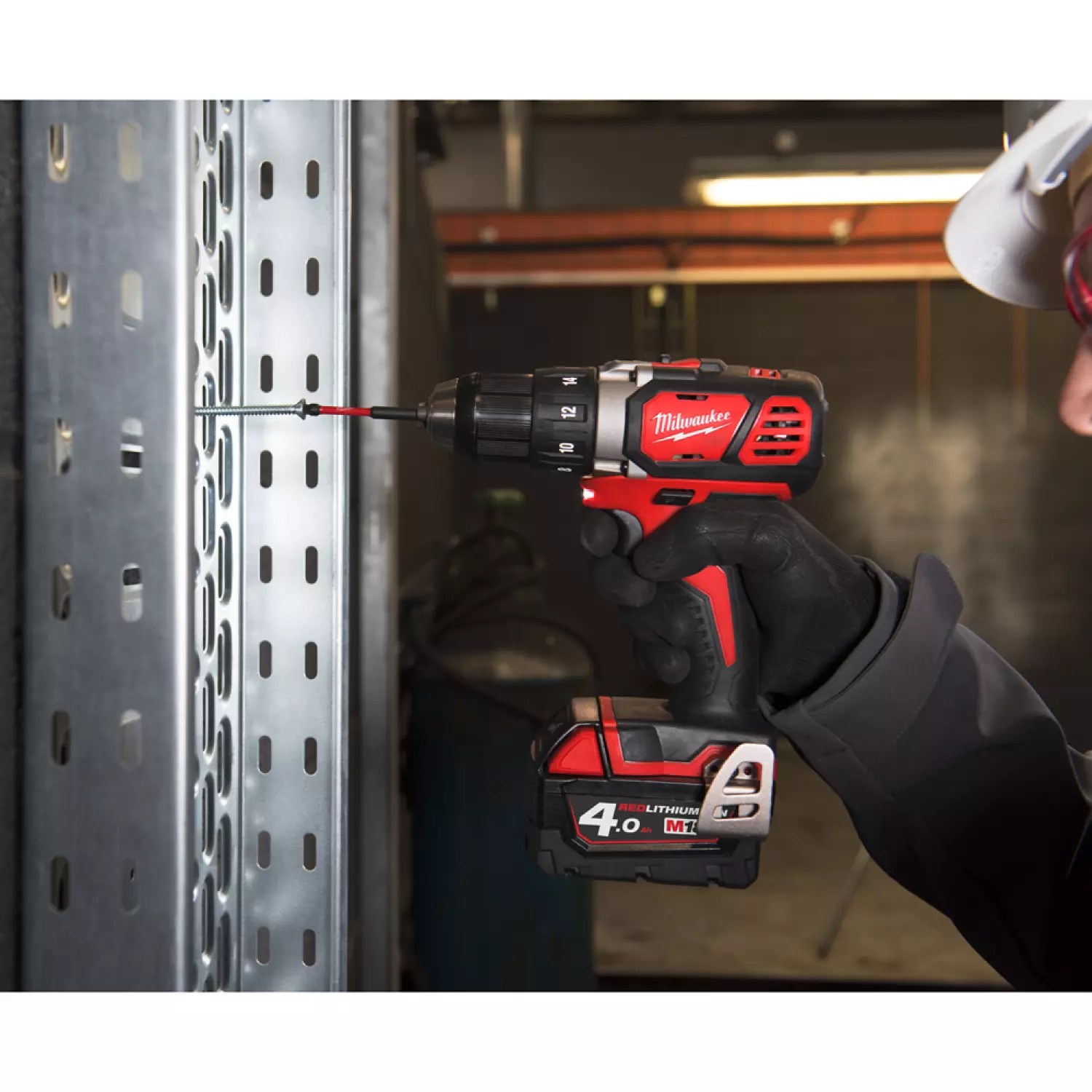 Milwaukee M18 BDD-403C 18V Li-Ion Accu Visseuse / perceuse à percussion compact set (3x 4,0Ah) en coffret-image