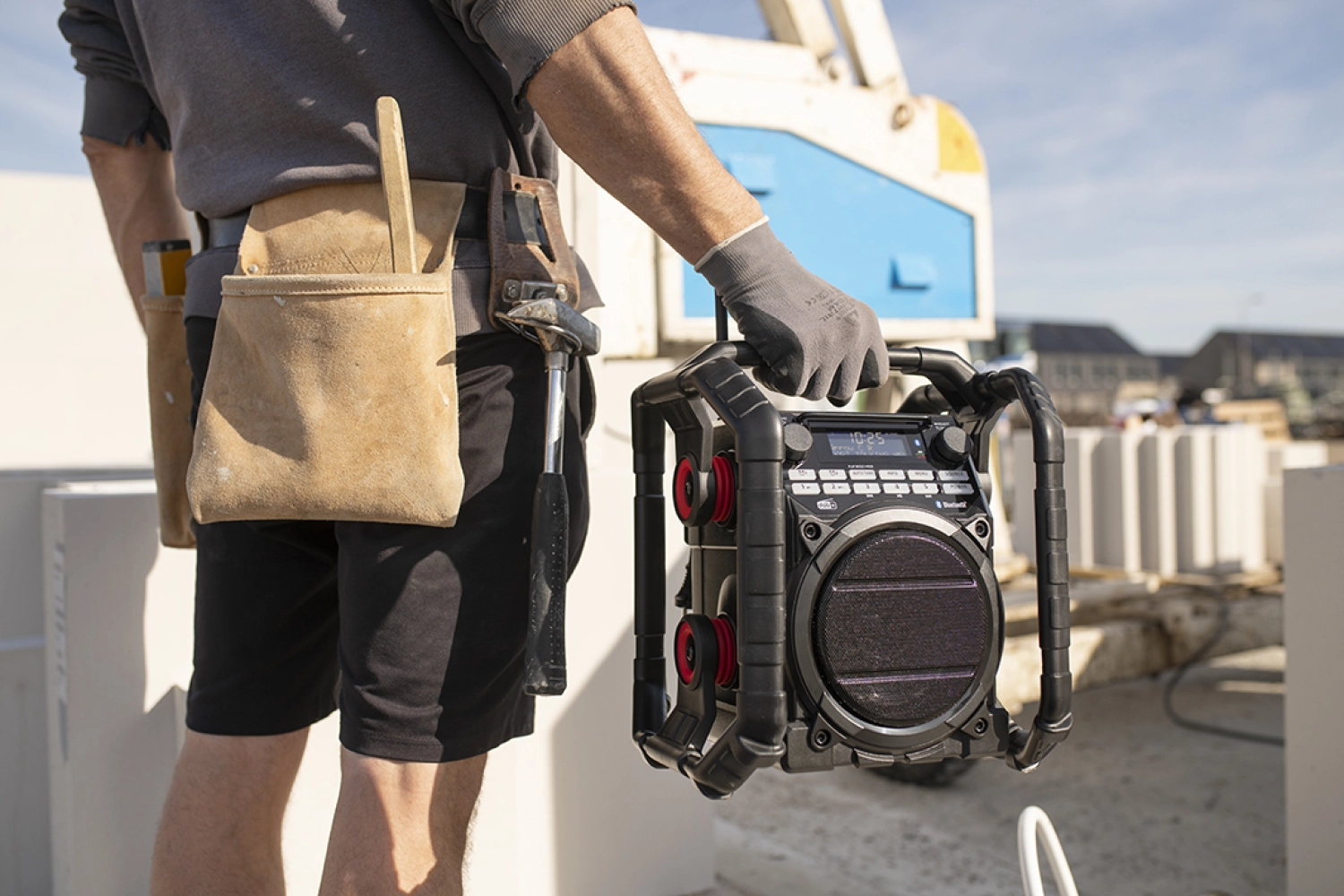 PerfectPro TP3 Bouwradio - FM RDS / DAB+ - AUX-in - bluetooth - werkt op netstroom en batterij-image