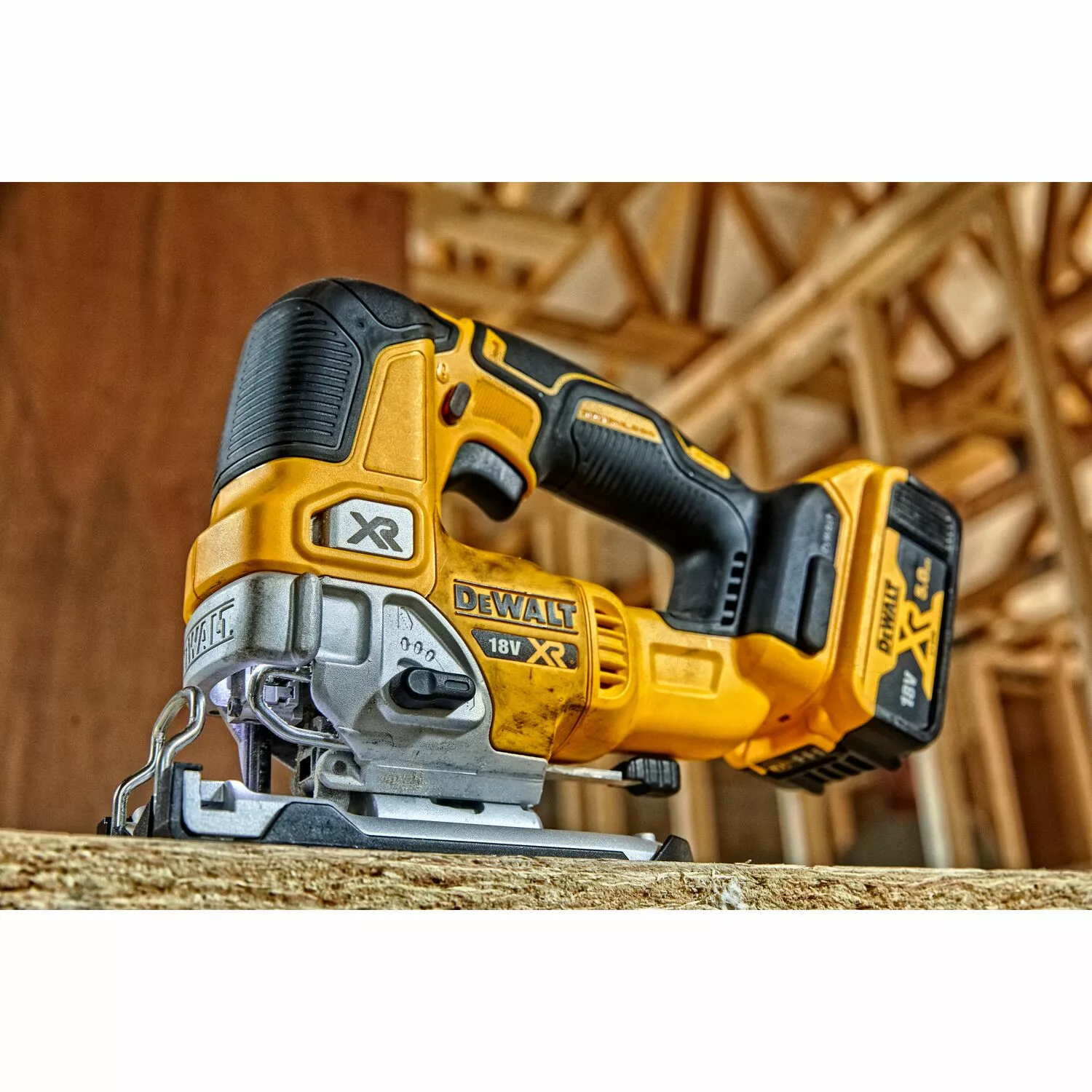 DeWALT DCS334P2 18V Li-ion XR accu decoupeerzaag set (2x 5.0Ah) in TSTAK - koolborstelloos-image