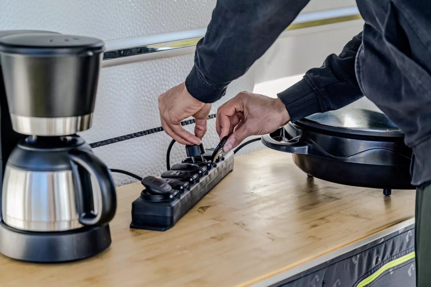 Brennenstuhl 1159970 Stekkerdoos IP44 6-voudig - H07RN-F 3G1,5 - 2m-image