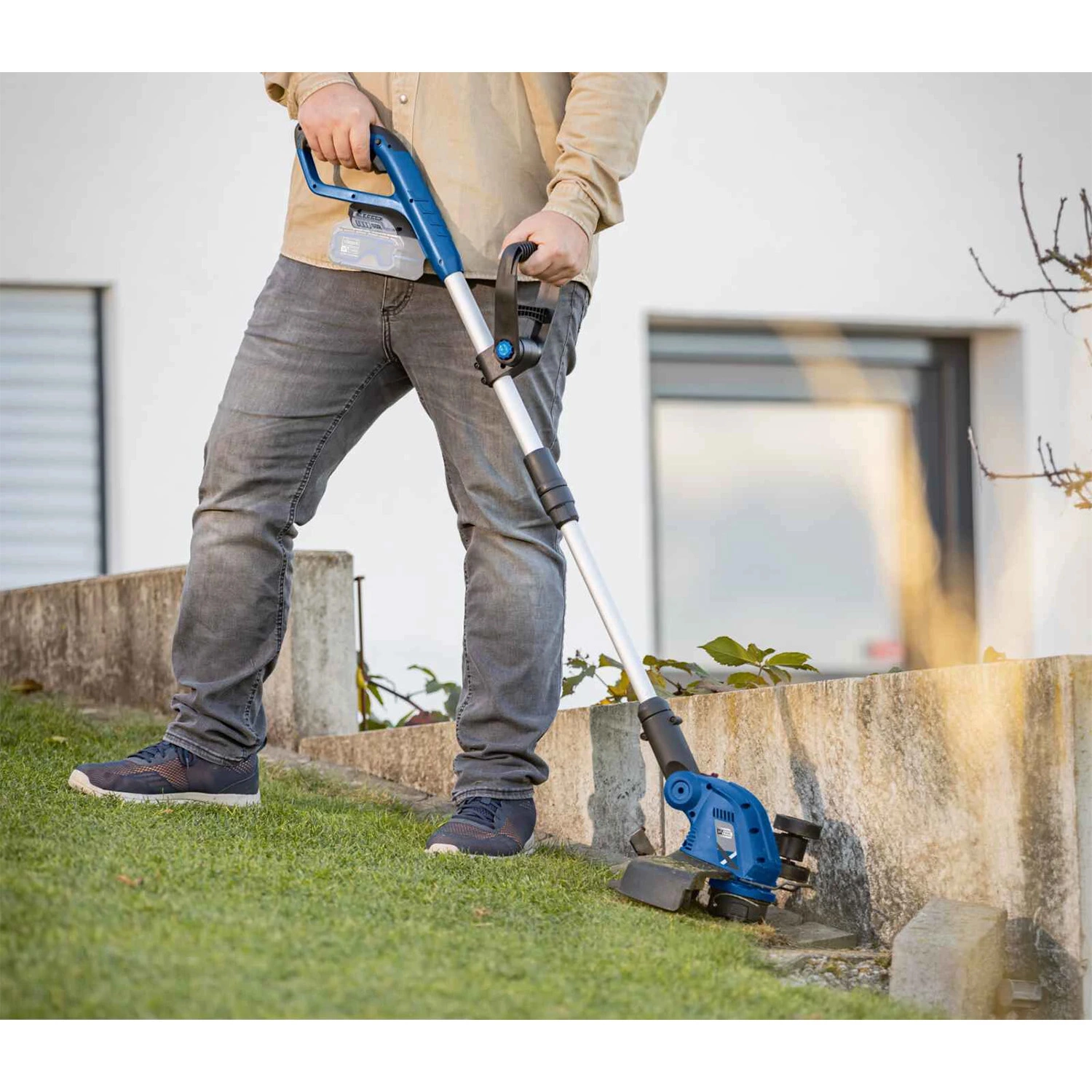Scheppach Accu Grass Trimmer 20V C-LT300-X 300mm-image