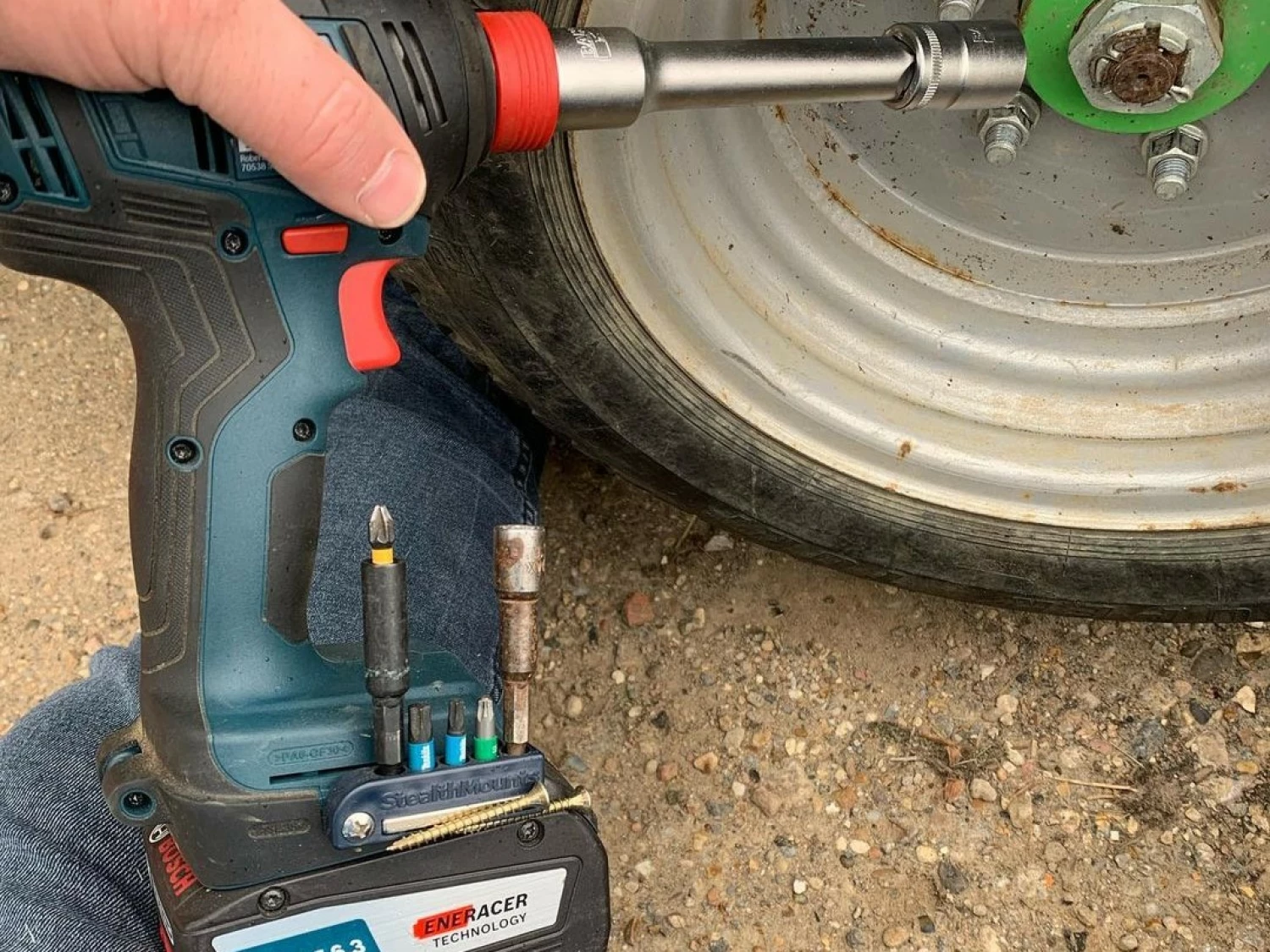 StealthMounts BH-BO-BLU-2 - Porte-embouts magnétique (2pcs) pour machines Bosch - bleu-image