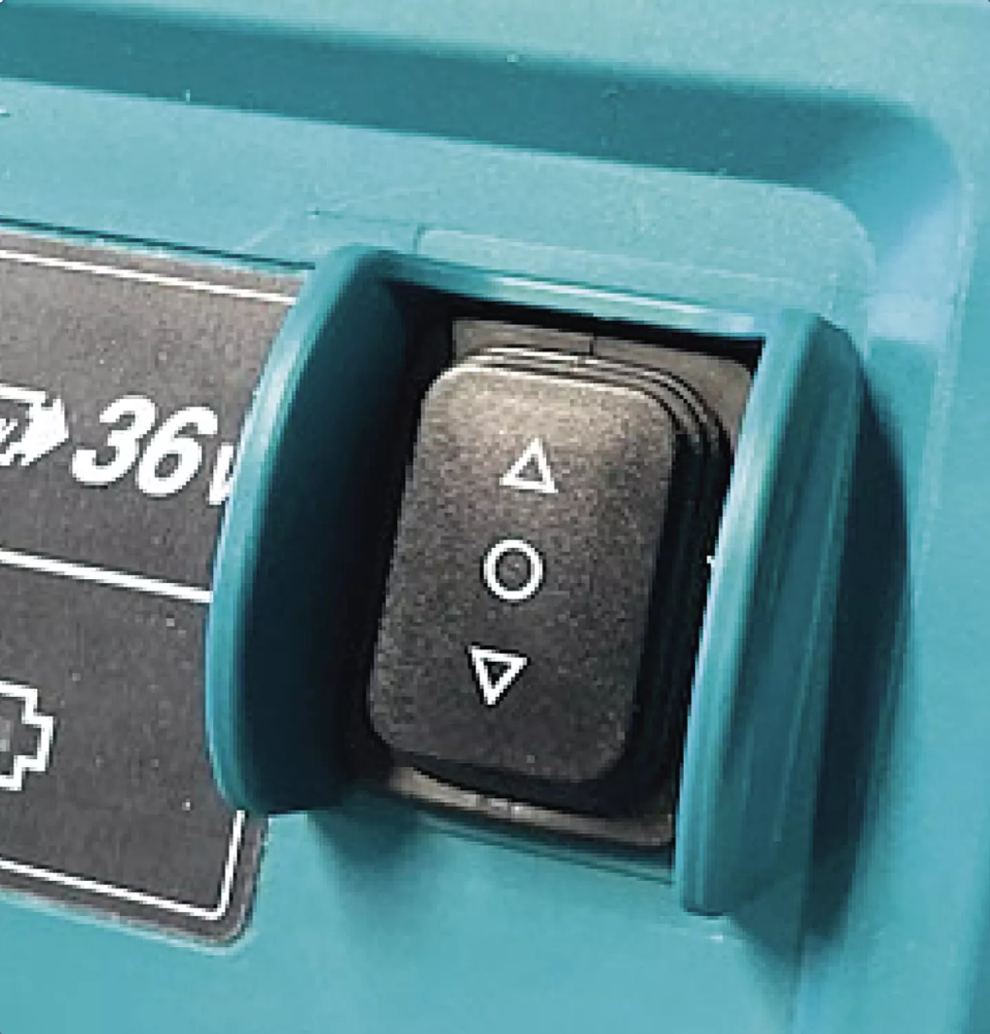 Makita DUC601Z LXT 2x18V Li-ion Batterie Transporteur avec élévateur à ciseaux-image