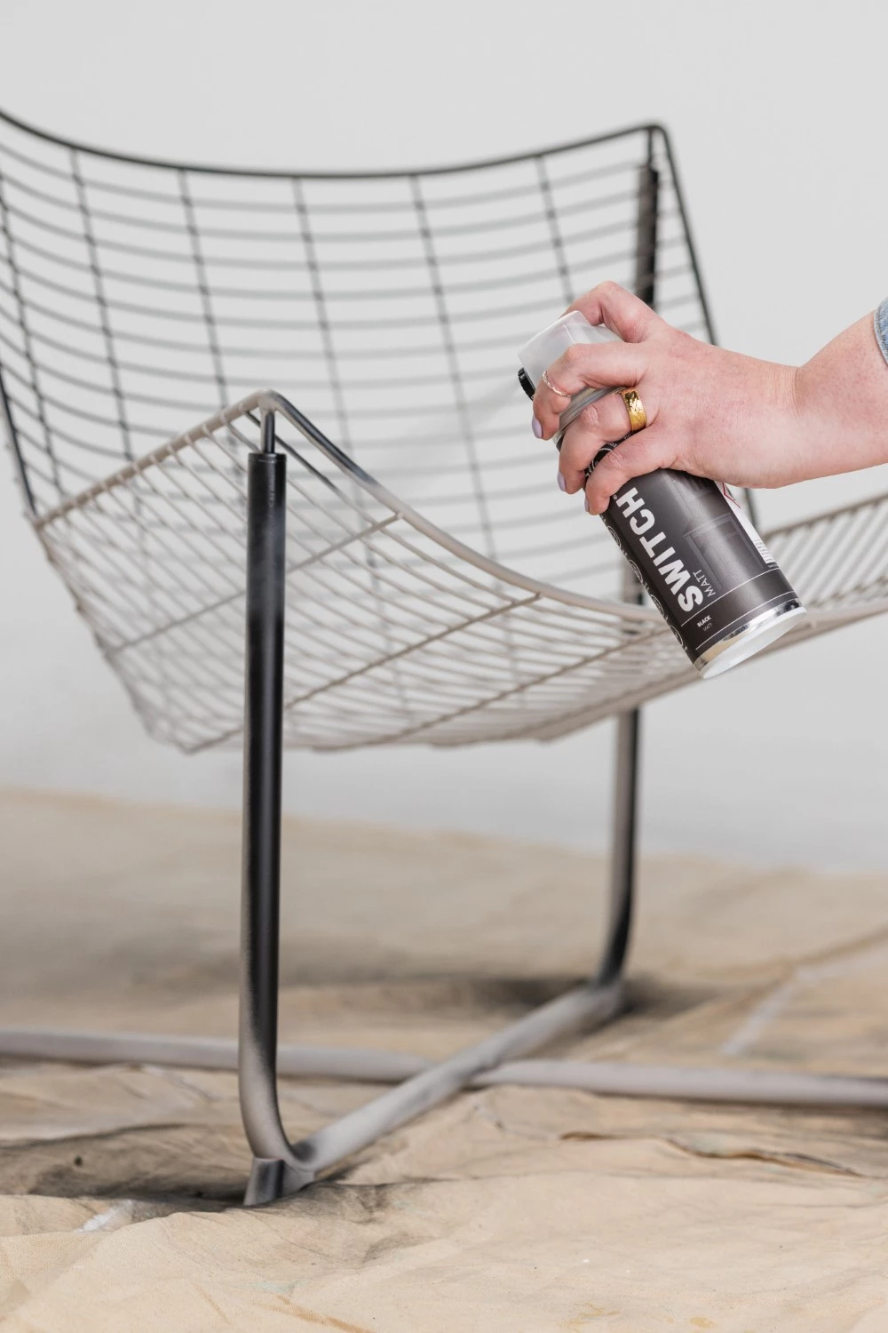 Rust-Oleum Switch Spuitlak - Hoogglans Zwart - 400ml-image