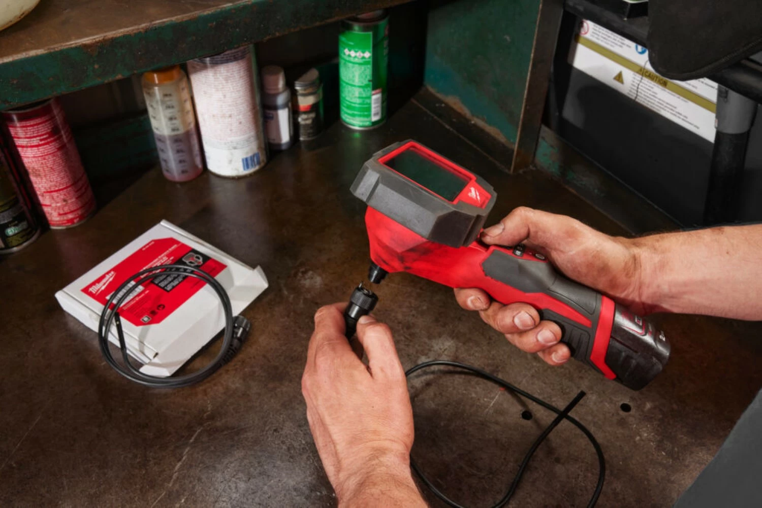 Milwaukee M12 ATB-0C Automotive inspectiecamera - in koffer-image