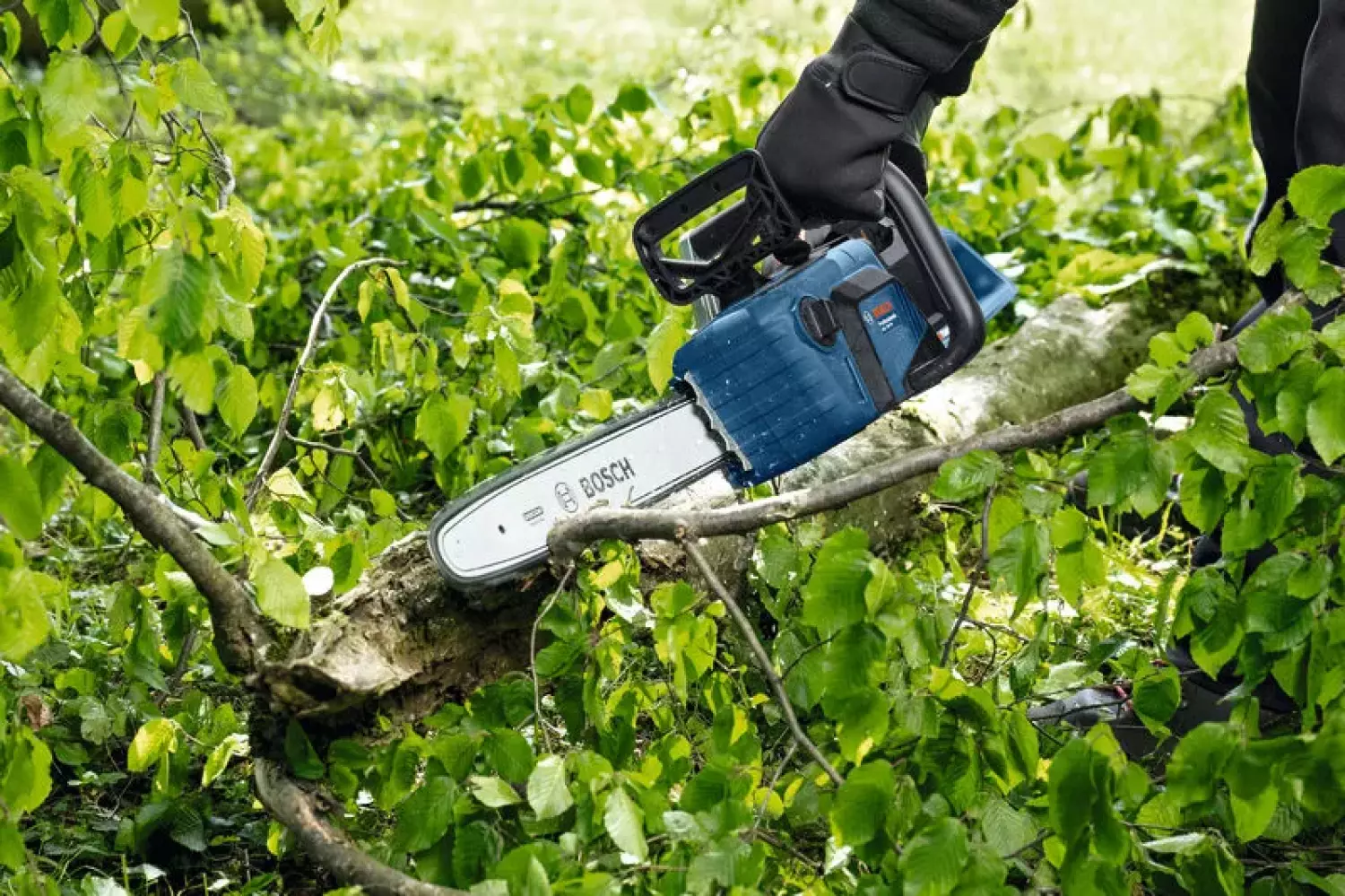 Bosch GKE 18V-40 18V tronçonneuse sans fil - 360 mm-image