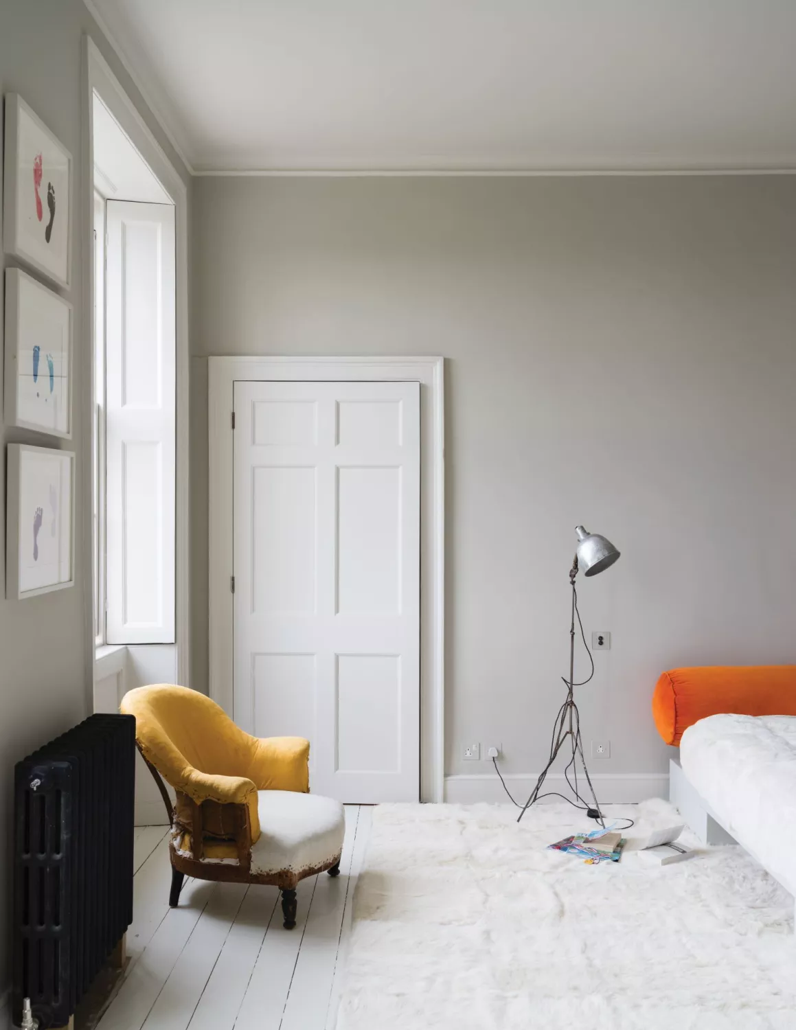 Farrow & Ball Modern Eggshell Skimming Stone No.241 0,75L-image