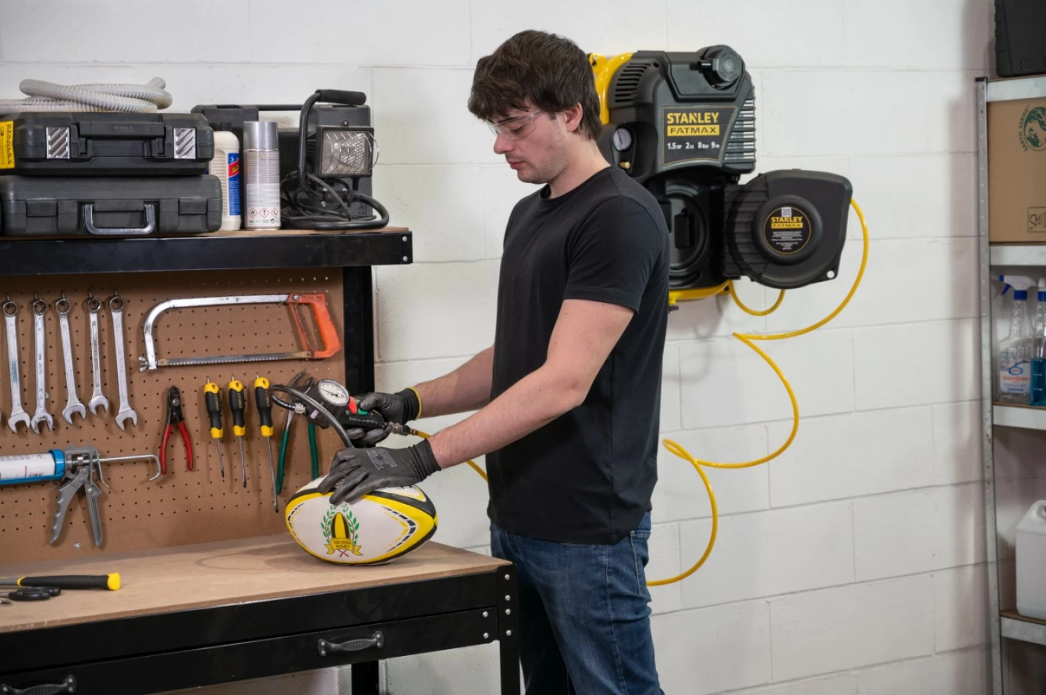 Stanley 8215410STF585 Compresseur-image