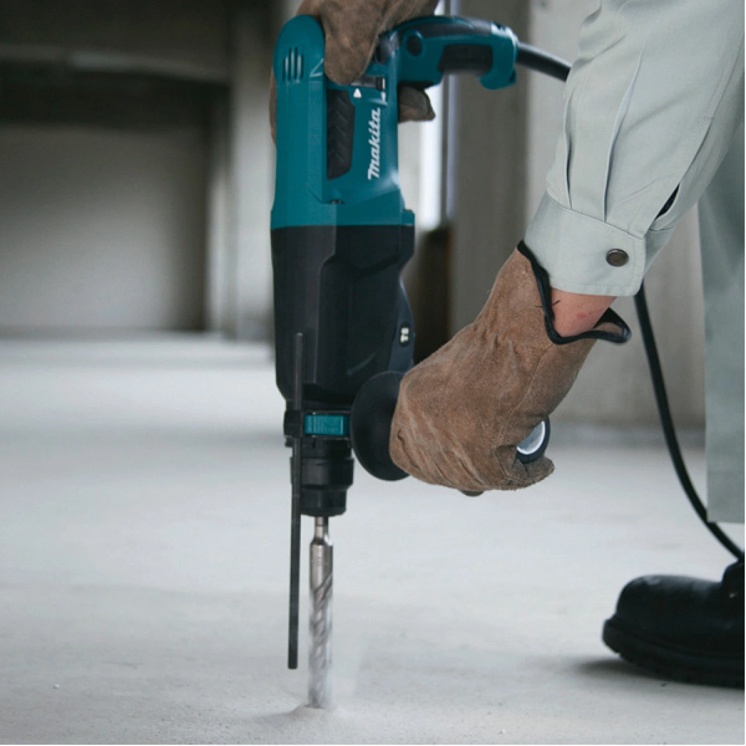 Makita HR2600 SDS-plus Boorhamer in koffer - 800W - 2,4J-image