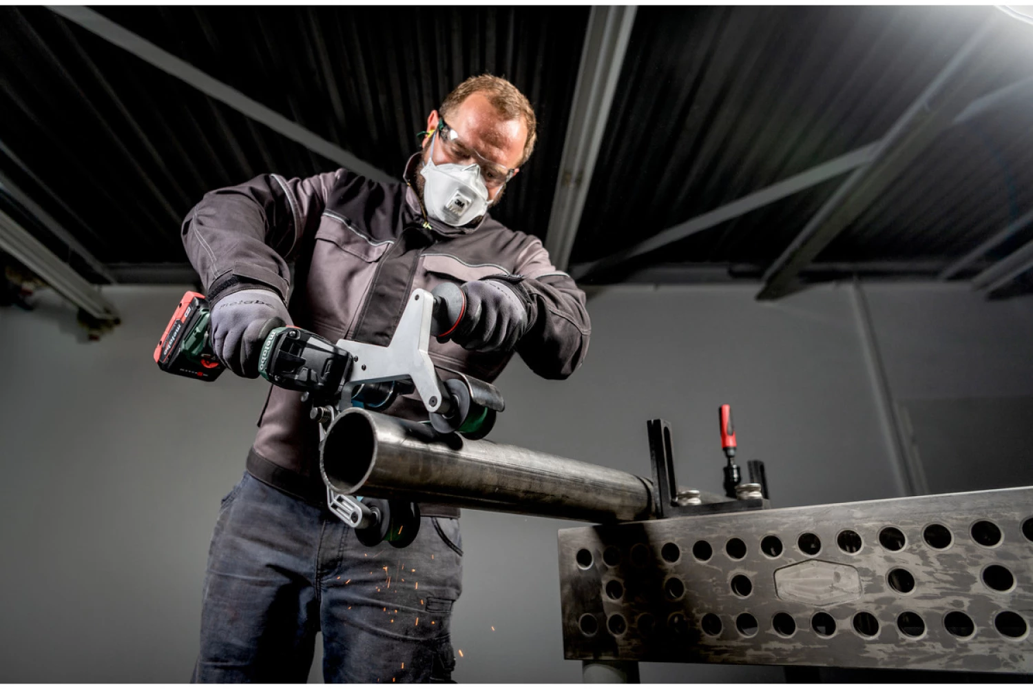 Metabo RBVB 18 LTX BL 180 18V Li-ion meuleuse de tubes sans batterie dans MetaBox - 180mm-image