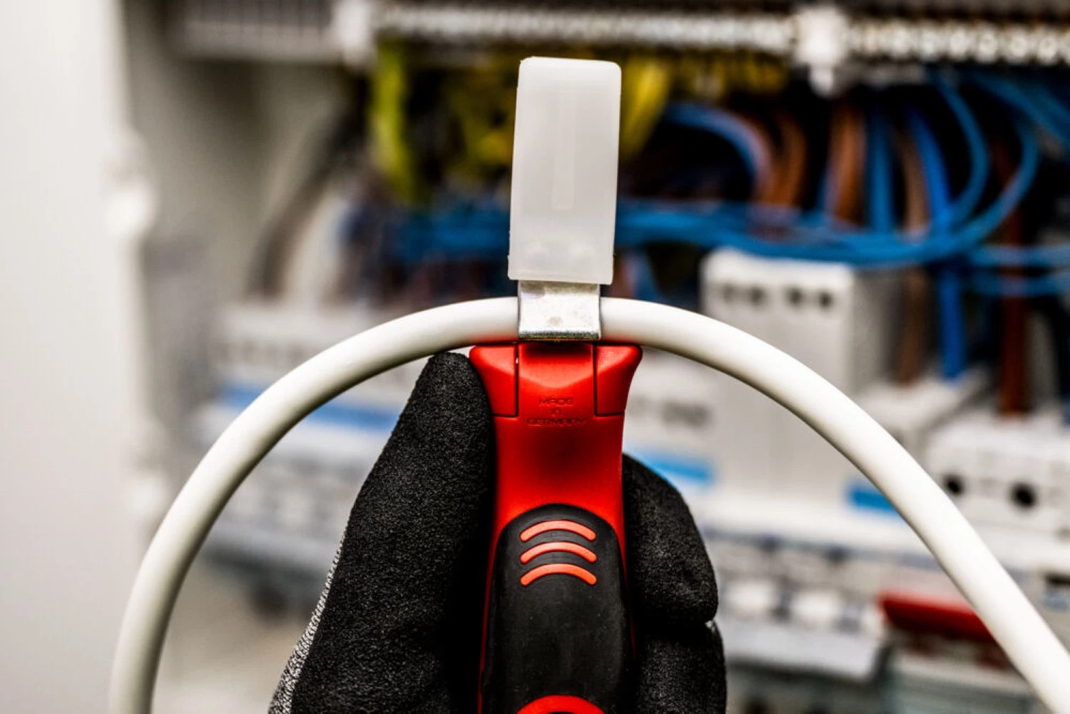 Milwaukee 4932498269 Pince à dénuder - 4-28 mm-image