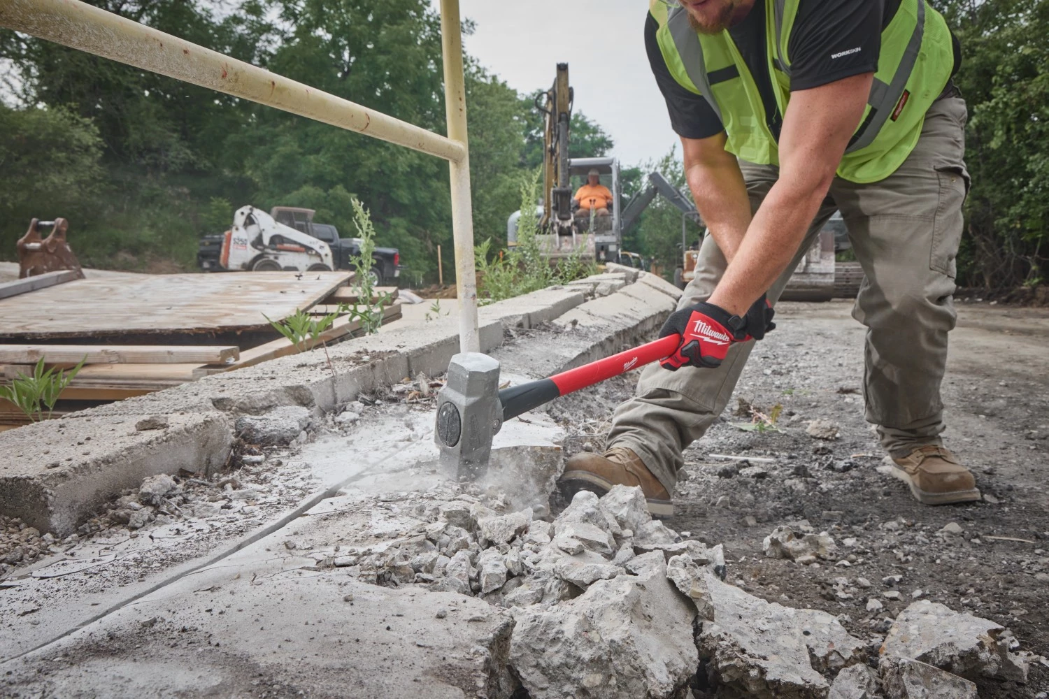 Milwaukee 4932500736 Marteau de forgeron - manche en fibre de verre - 4500 grammes-image