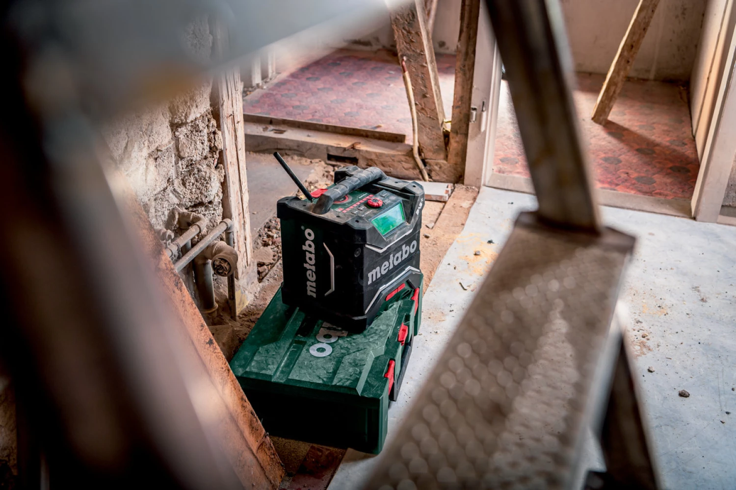 Metabo RC 12-18 BT DAB+ 12V / 18V Li-ion accu bouwradio met bluetooth - werkt op netstroom & accu-image