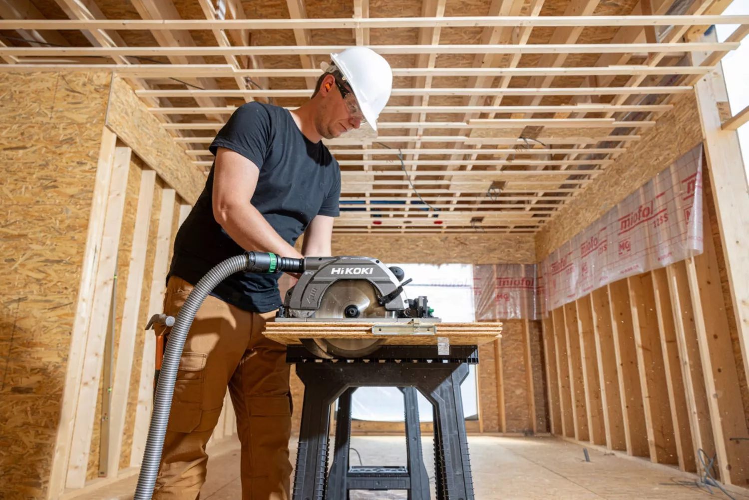 HiKOKI C3609DUMW4Z0 36V Li-ion Accu cirkelzaag - 235mm-image