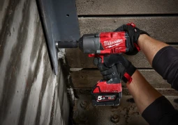 Hoe meld je je Milwaukee gereedschap aan voor reparatie?