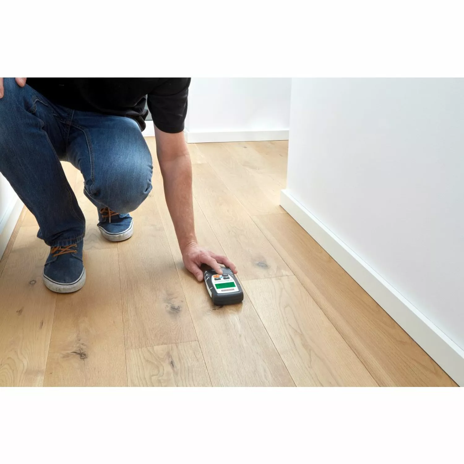 Laserliner MoistureMaster Compact Plus Humidimètre avec Bluetooth-image