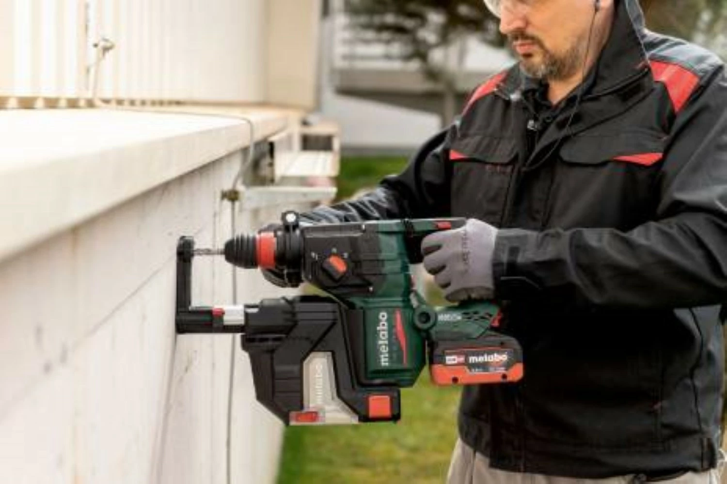 Metabo KH 18 LTX BL 28 Q 18V Li-ion Accu combihamer set (2x 5.5Ah LiHD accu) in metaBOX-image