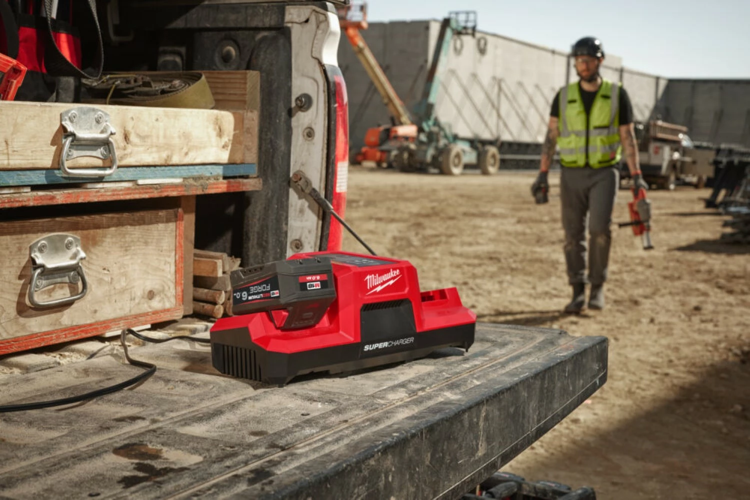 Milwaukee M18 DBSC 18V Li-ion accu superlader-duo-image
