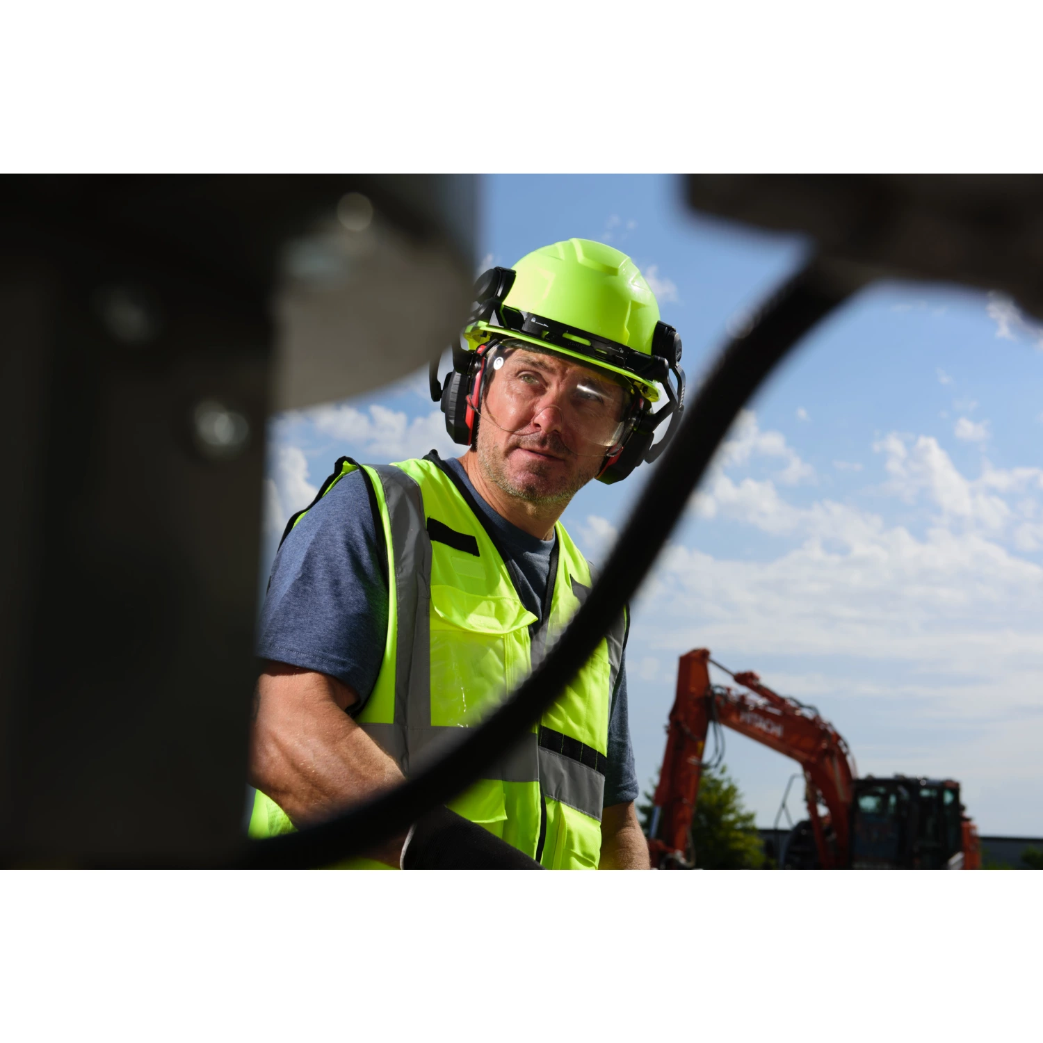 Milwaukee BOLT 100 Veiligheidshelm - Hi-Vis geel - ongeventileerd-image