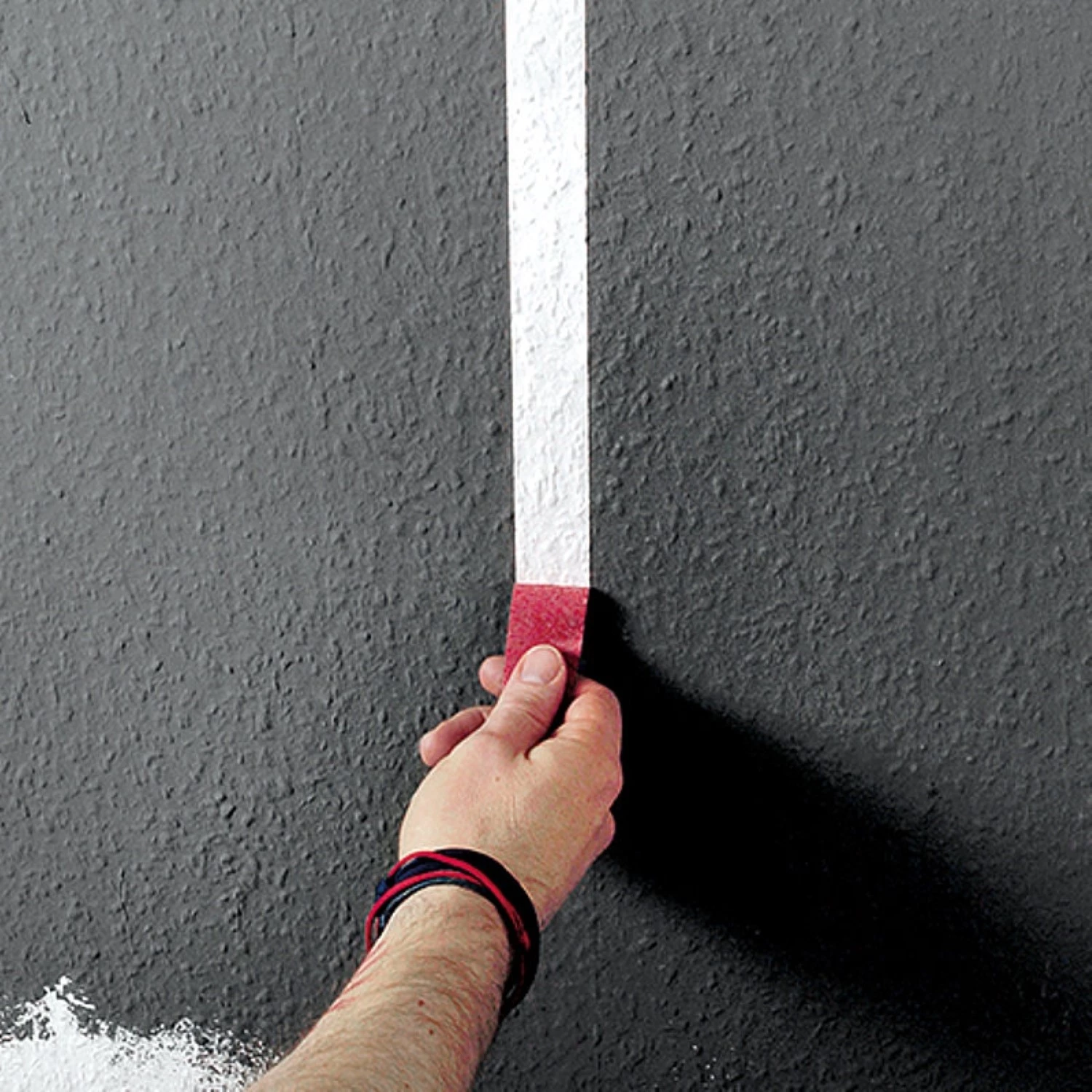 Kip Tape 3301-24 Crêpe Ultra Sharp ruban de masquage - 24mm x 50m-image