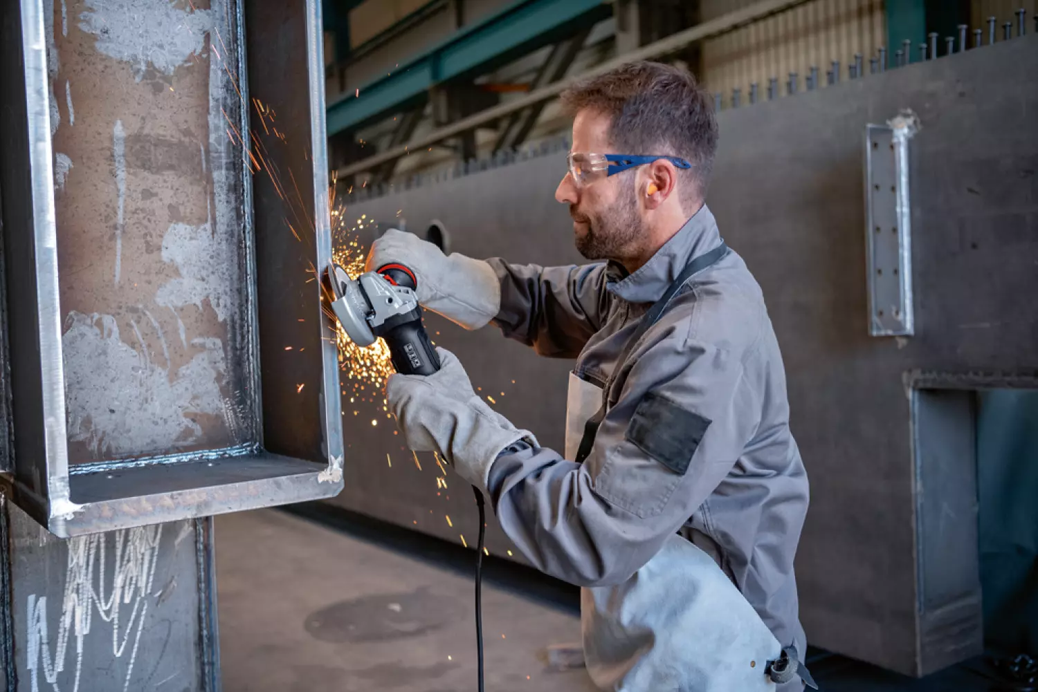 Bosch GWS 17-125 PSB Haakse slijper - 1700W - 125mm -variabel - soft start-image