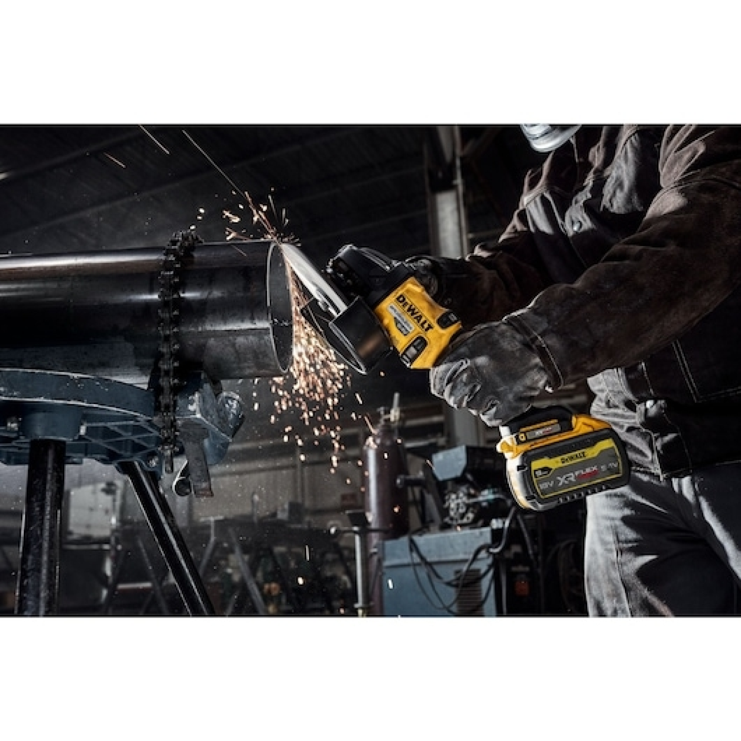 DeWALT DCG440N-XJ - 54V Li-ion XR FlexVolt accu haakse slijper body - 180 mm-image