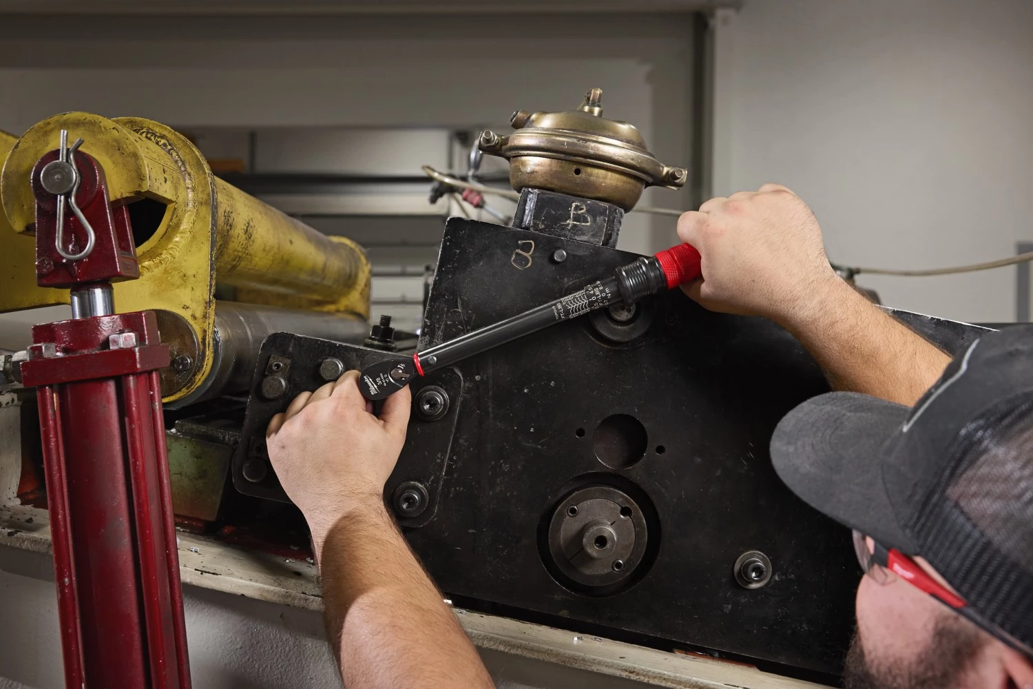 Milwaukee 4932500850 Momentsleutel in koffer - 10-50 Nm - 3/8″-image