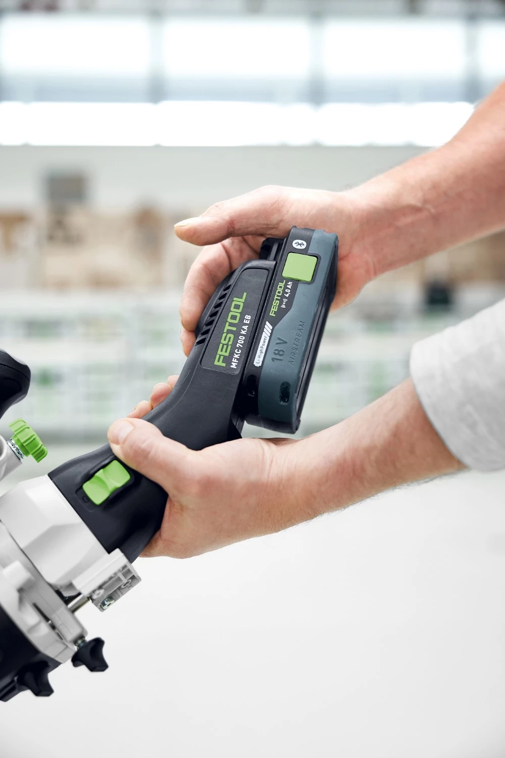 Festool MFKC 700 KA EB-Basic 18V Module de défonceuse de poignées à accumulateur dans un systainer-image