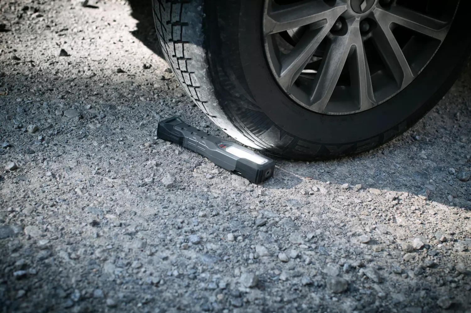 Brennenstuhl 1175680 Handlamp met LED’s - IP54 - 1000+200Lm-image