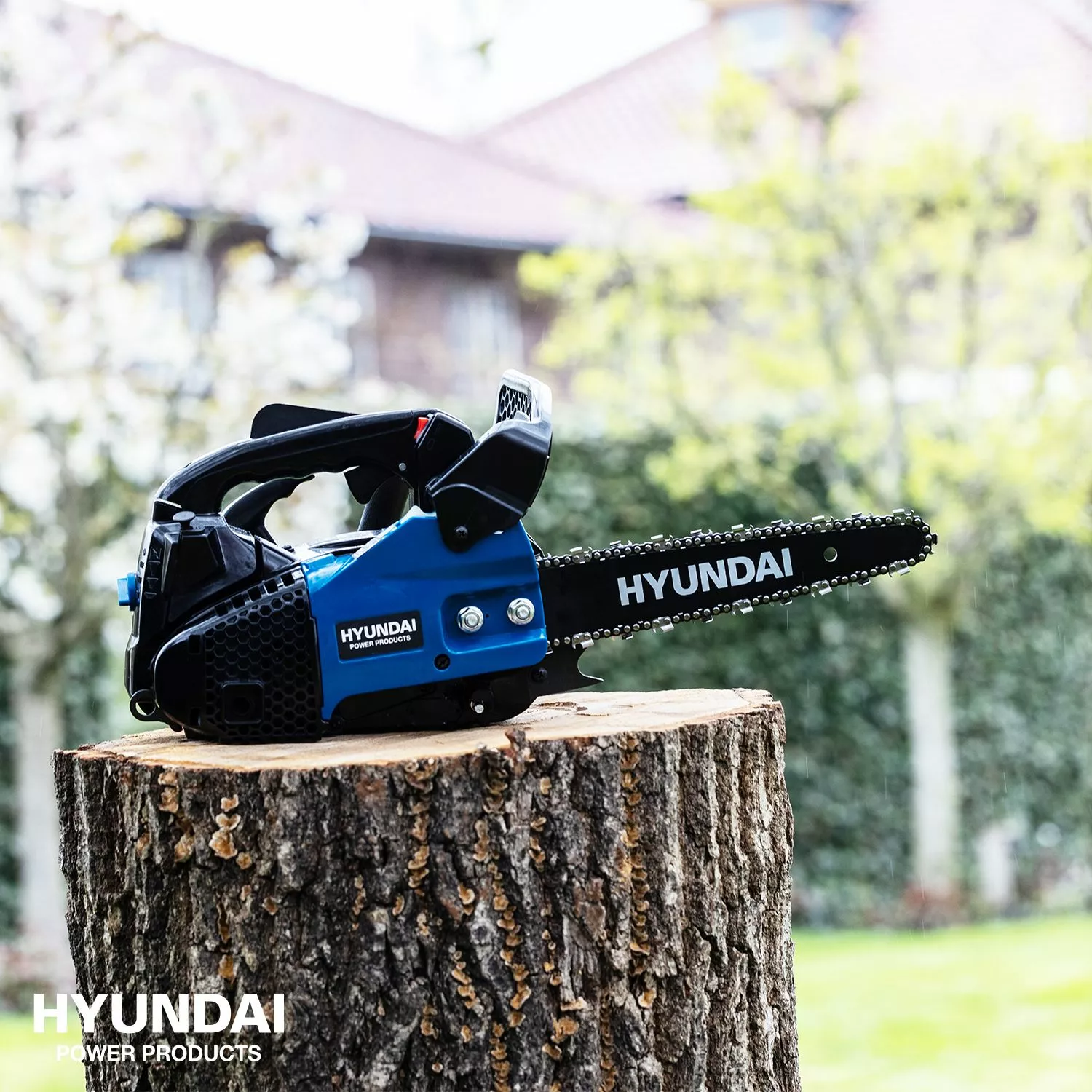 Hyundai 57257 benzine kettingzaag 25,4cc - 25cm - carved zwaard-image